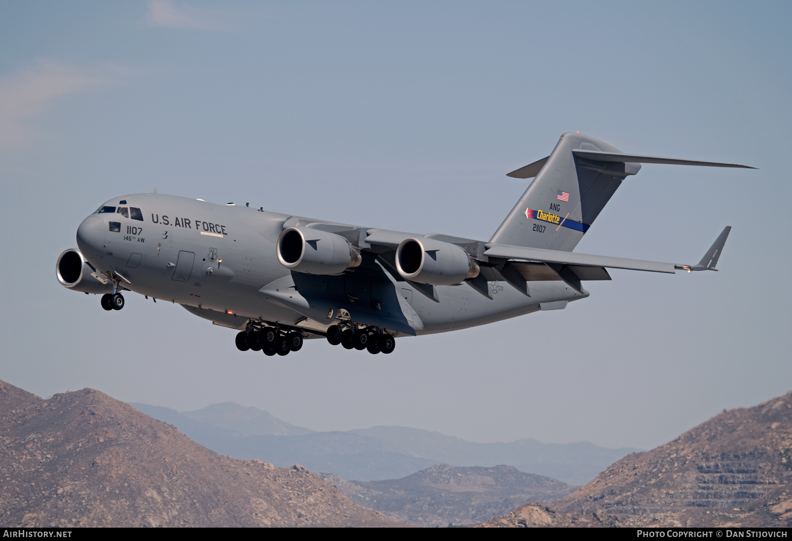 Aircraft Photo of 02-1107 / 21107 | Boeing C-17A Globemaster III | USA - Air Force | AirHistory.net #460505