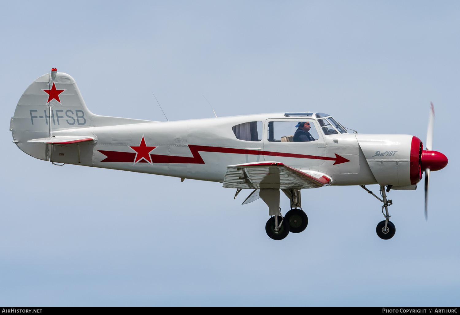 Aircraft Photo of F-HFSB | Yakovlev Yak-18T | AirHistory.net #460523