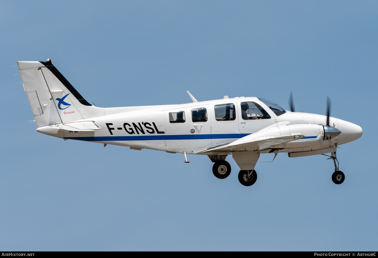 Aircraft Photo of F-GNSL | Raytheon 58 Baron | AirHistory.net #460539
