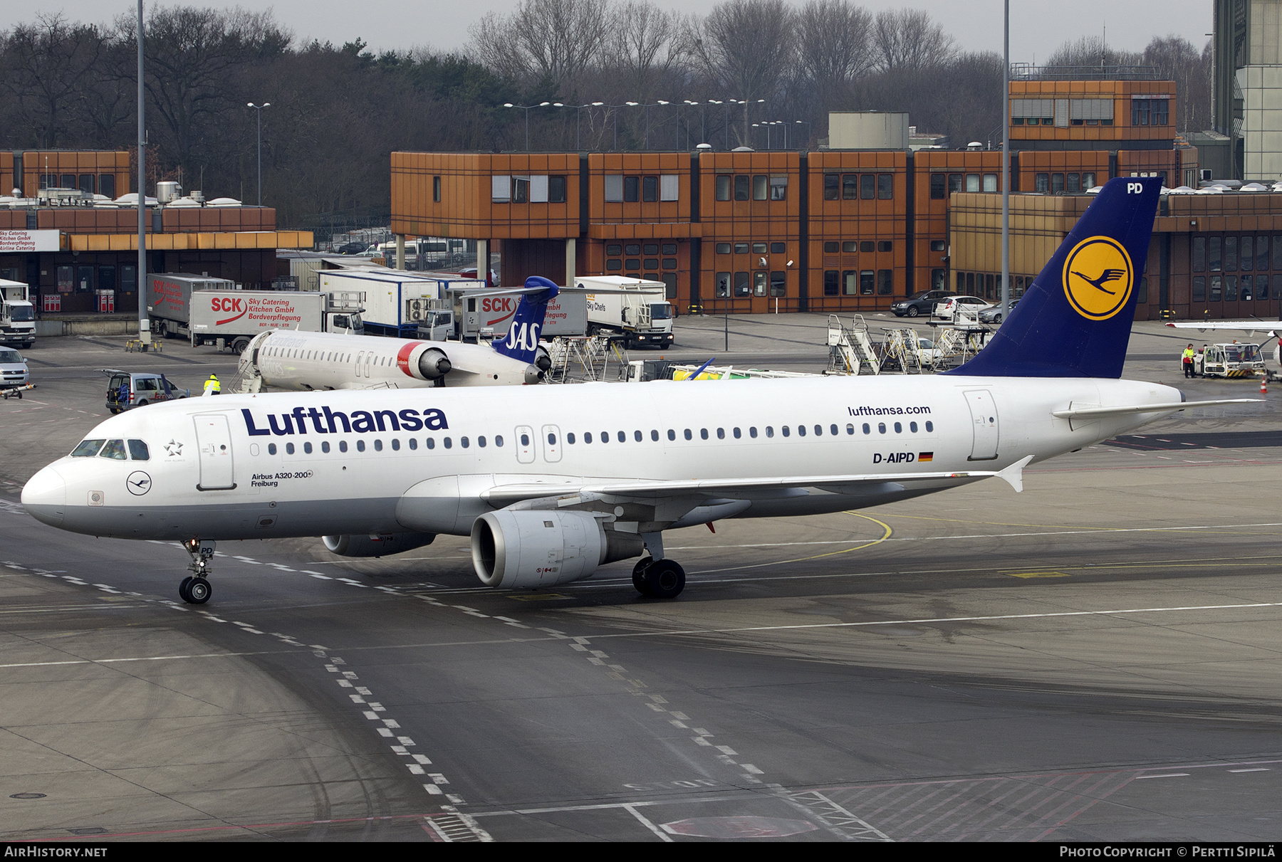 Aircraft Photo of D-AIPD | Airbus A320-211 | Lufthansa | AirHistory.net #460551