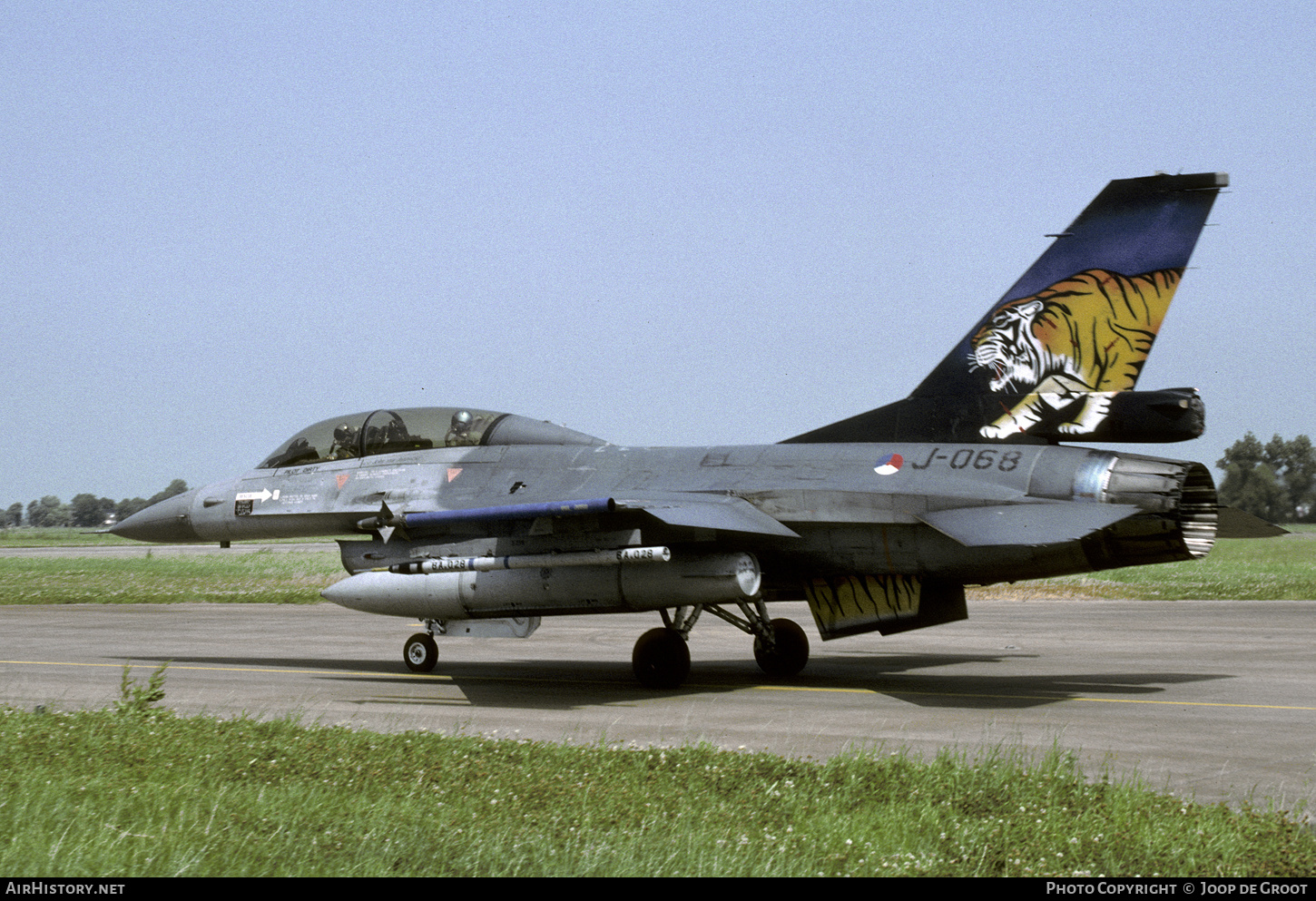 Aircraft Photo of J-068 | General Dynamics F-16B Fighting Falcon | Netherlands - Air Force | AirHistory.net #460560
