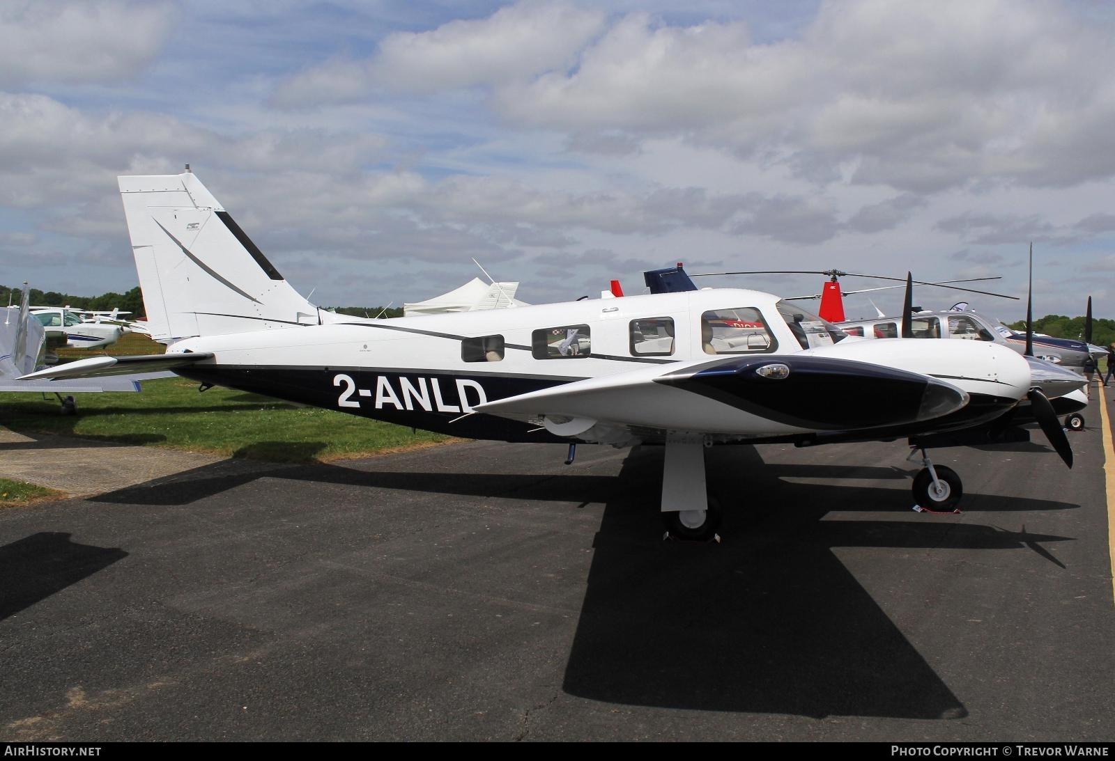 Aircraft Photo of 2-ANLD | Piper PA-34-220T Seneca V | AirHistory.net #460574