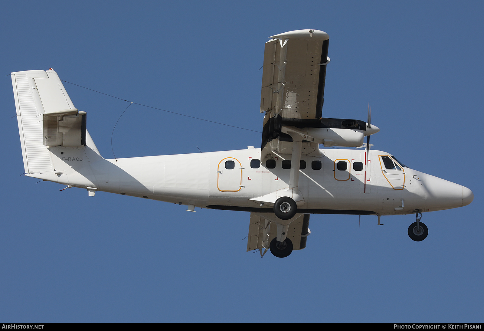 Aircraft Photo of 298 | De Havilland Canada DHC-6-300 Twin Otter | France - Air Force | AirHistory.net #460576