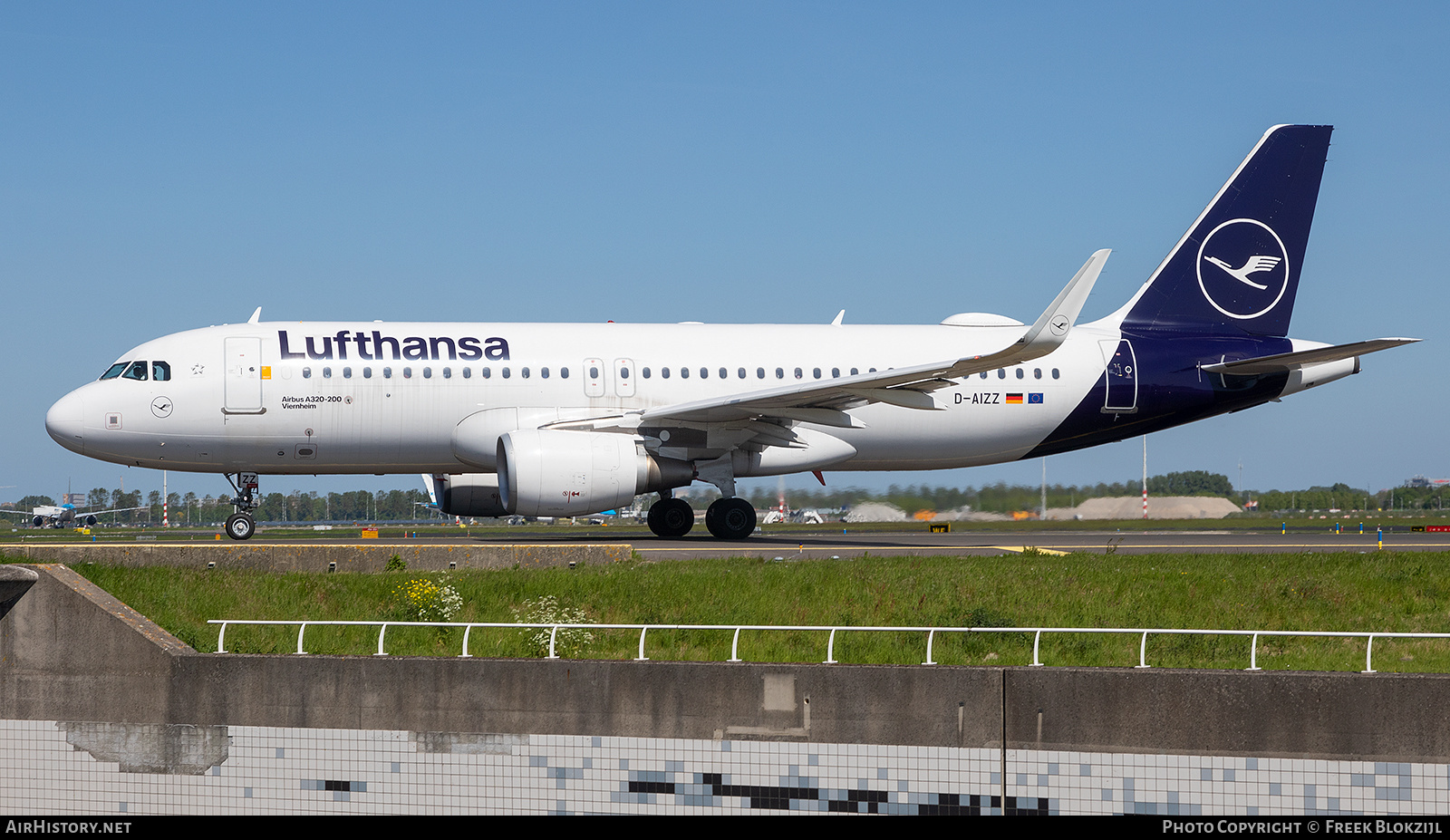 Aircraft Photo of D-AIZZ | Airbus A320-214 | Lufthansa | AirHistory.net #460599