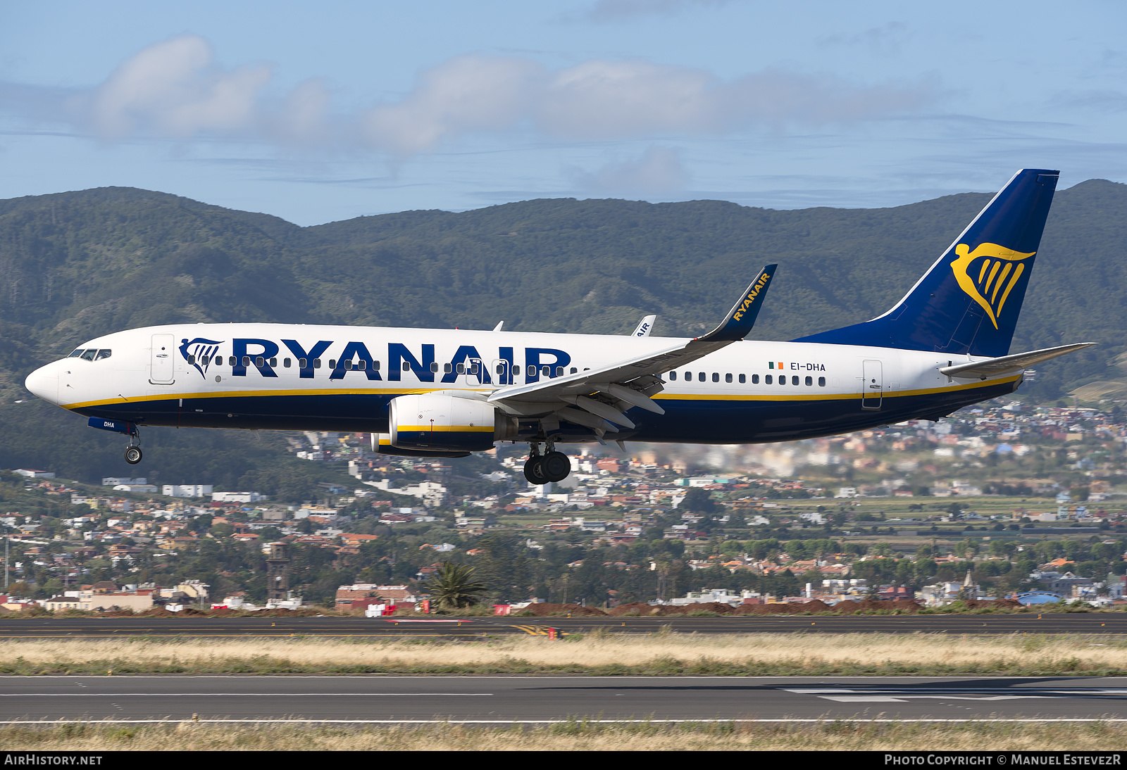 Aircraft Photo of EI-DHA | Boeing 737-8AS | Ryanair | AirHistory.net #460602