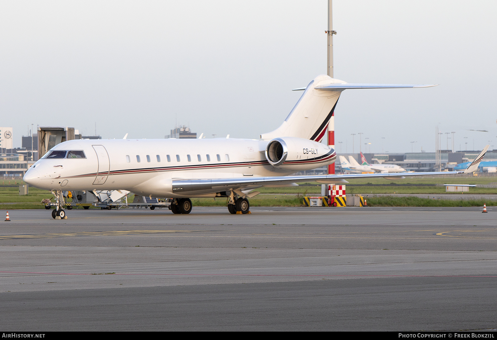 Aircraft Photo of CS-GLY | Bombardier Global 5000 (BD-700-1A11) | AirHistory.net #460626