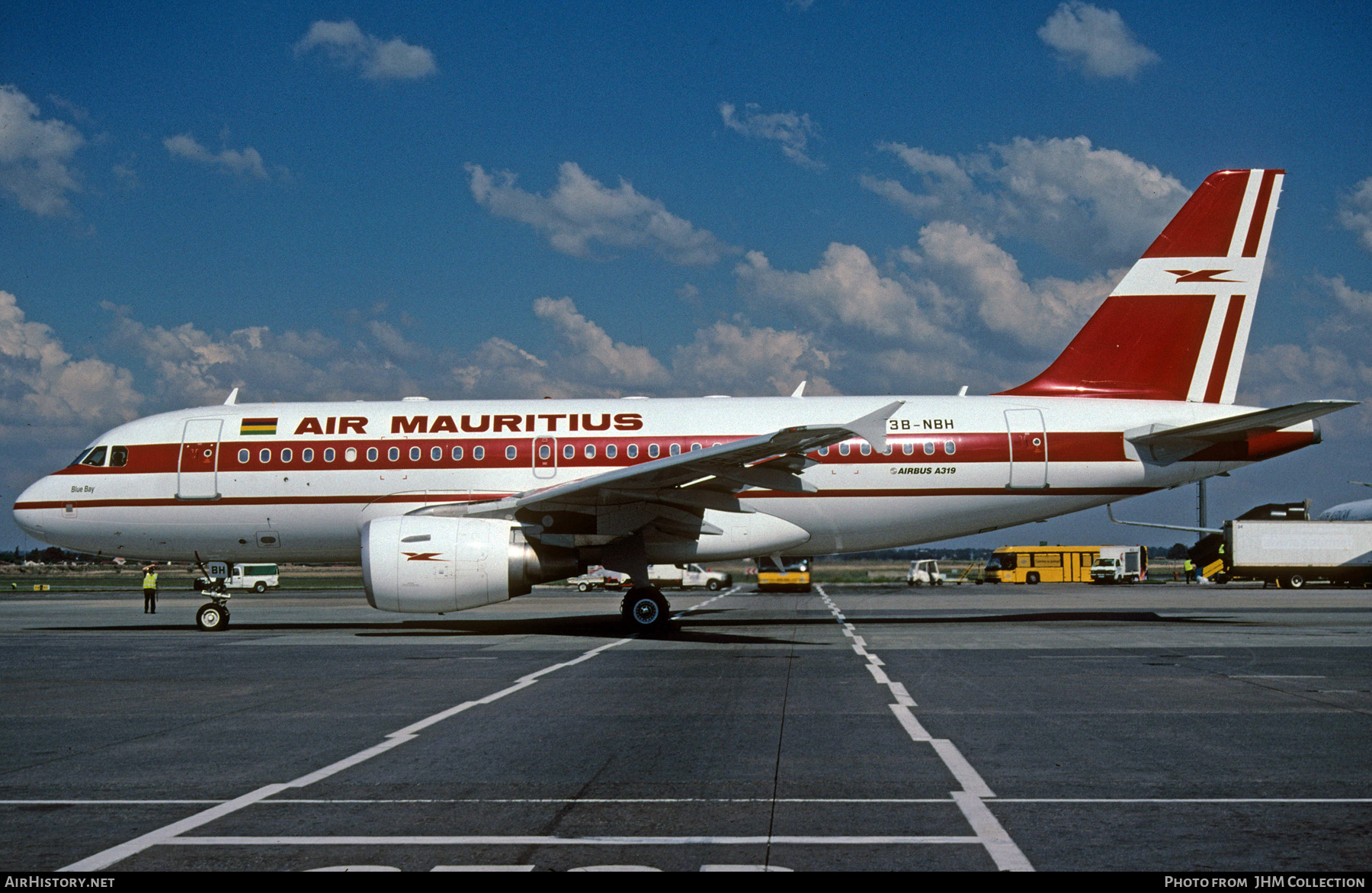 Aircraft Photo of 3B-NBH | Airbus A319-112 | Air Mauritius | AirHistory.net #460902