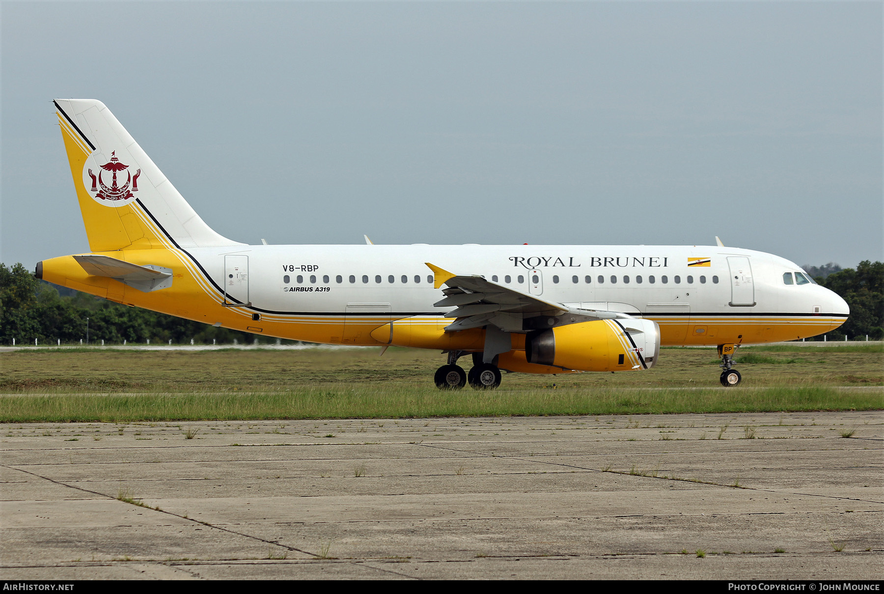 Aircraft Photo of V8-RBP | Airbus A319-132 | Royal Brunei Airlines | AirHistory.net #460903