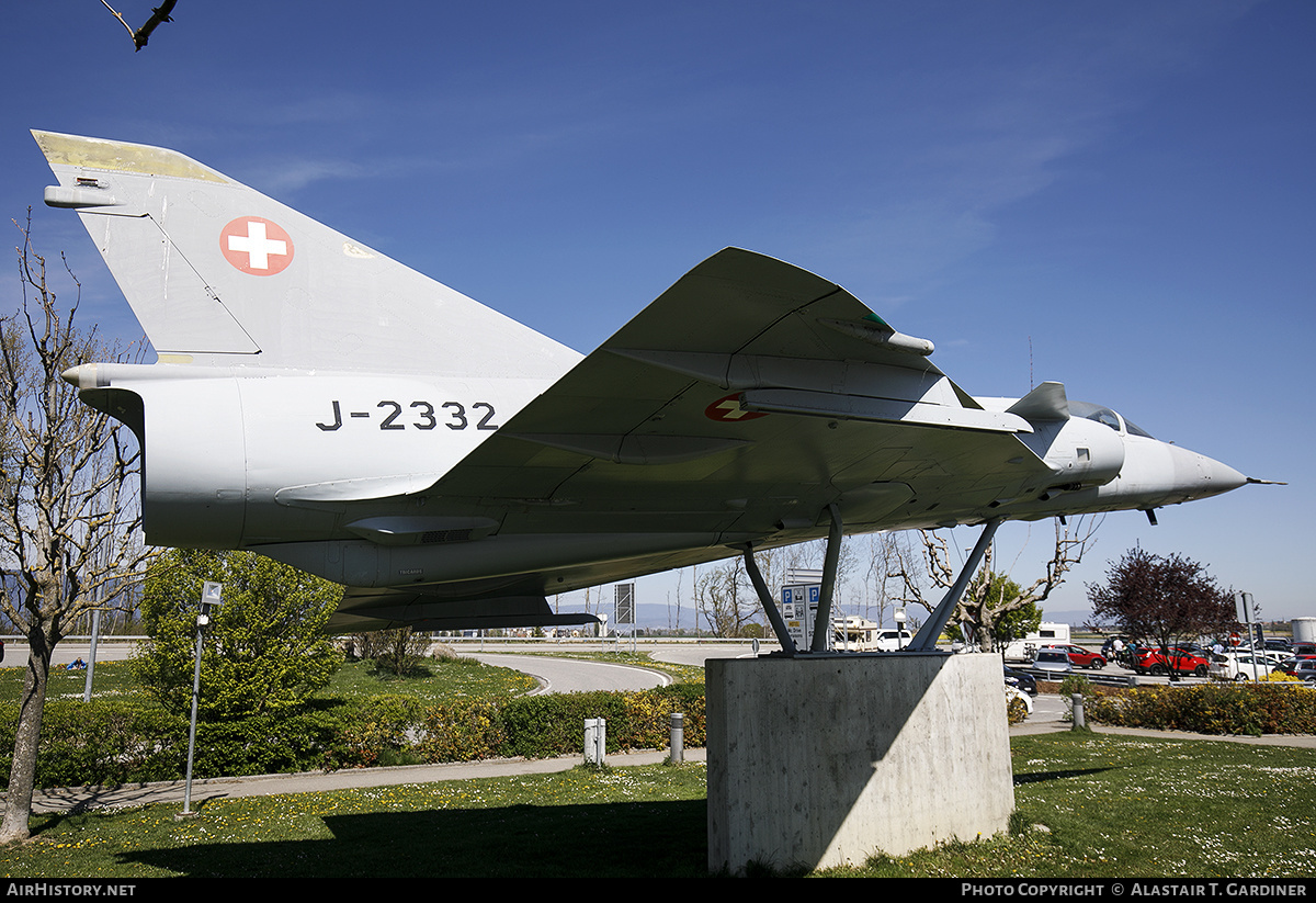 Aircraft Photo of J-2332 | Dassault Mirage IIIS | Switzerland - Air Force | AirHistory.net #461061