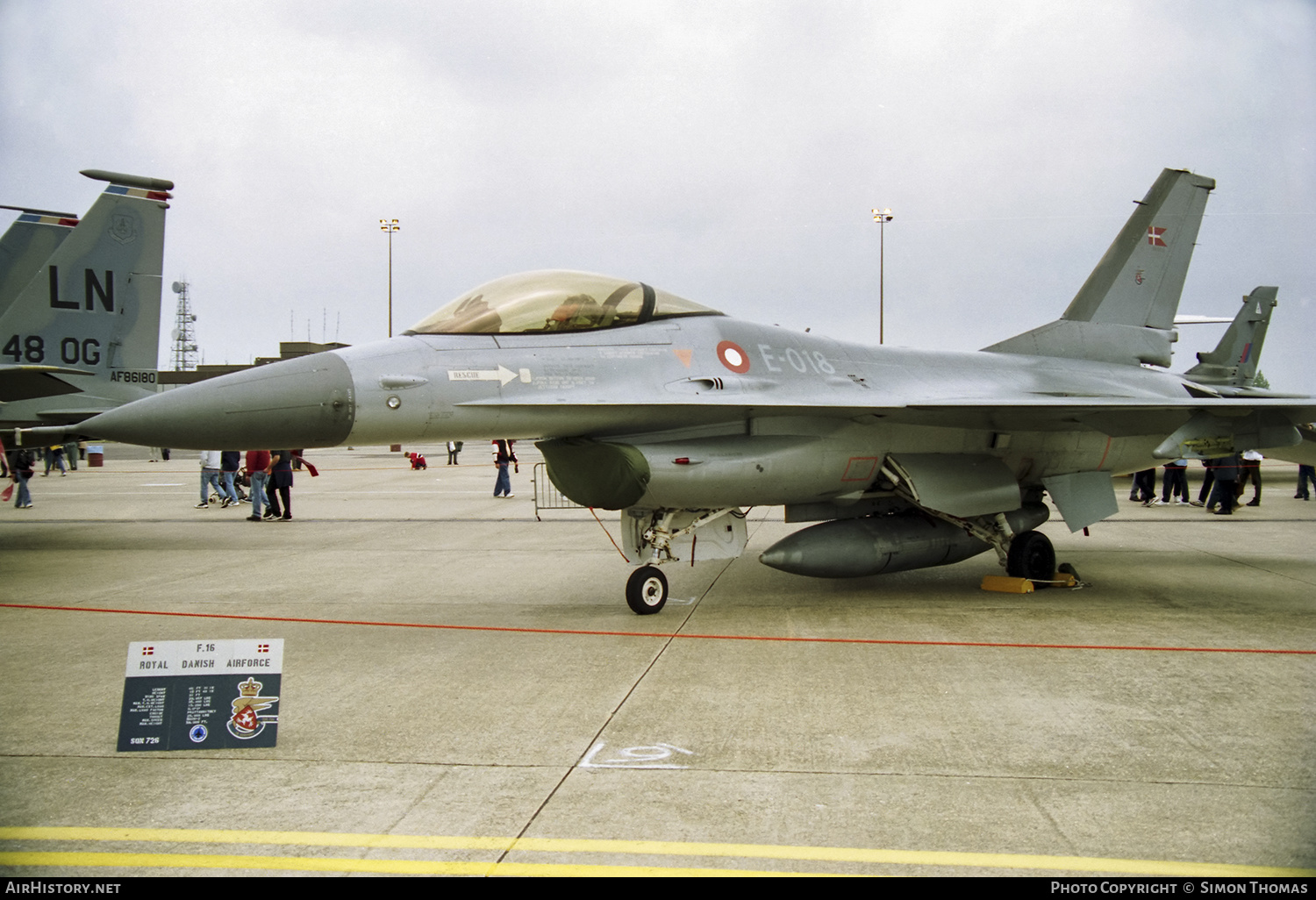 Aircraft Photo of E-018 | General Dynamics F-16A Fighting Falcon | Denmark - Air Force | AirHistory.net #461082