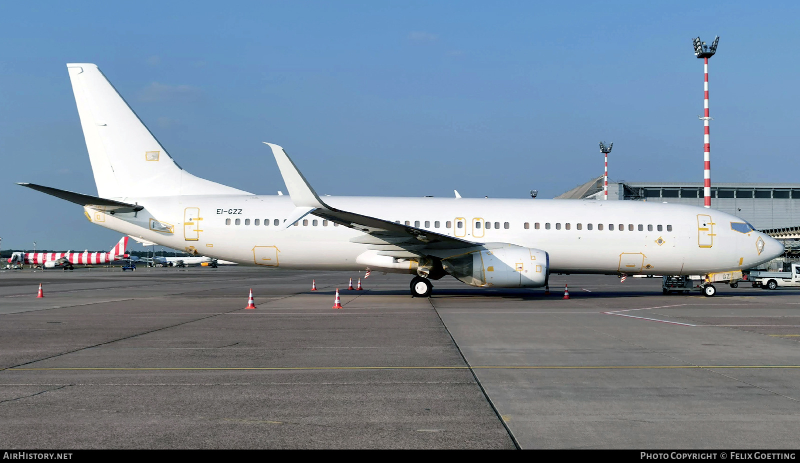 Aircraft Photo of EI-GZZ | Boeing 737-8K5 | AirHistory.net #461161