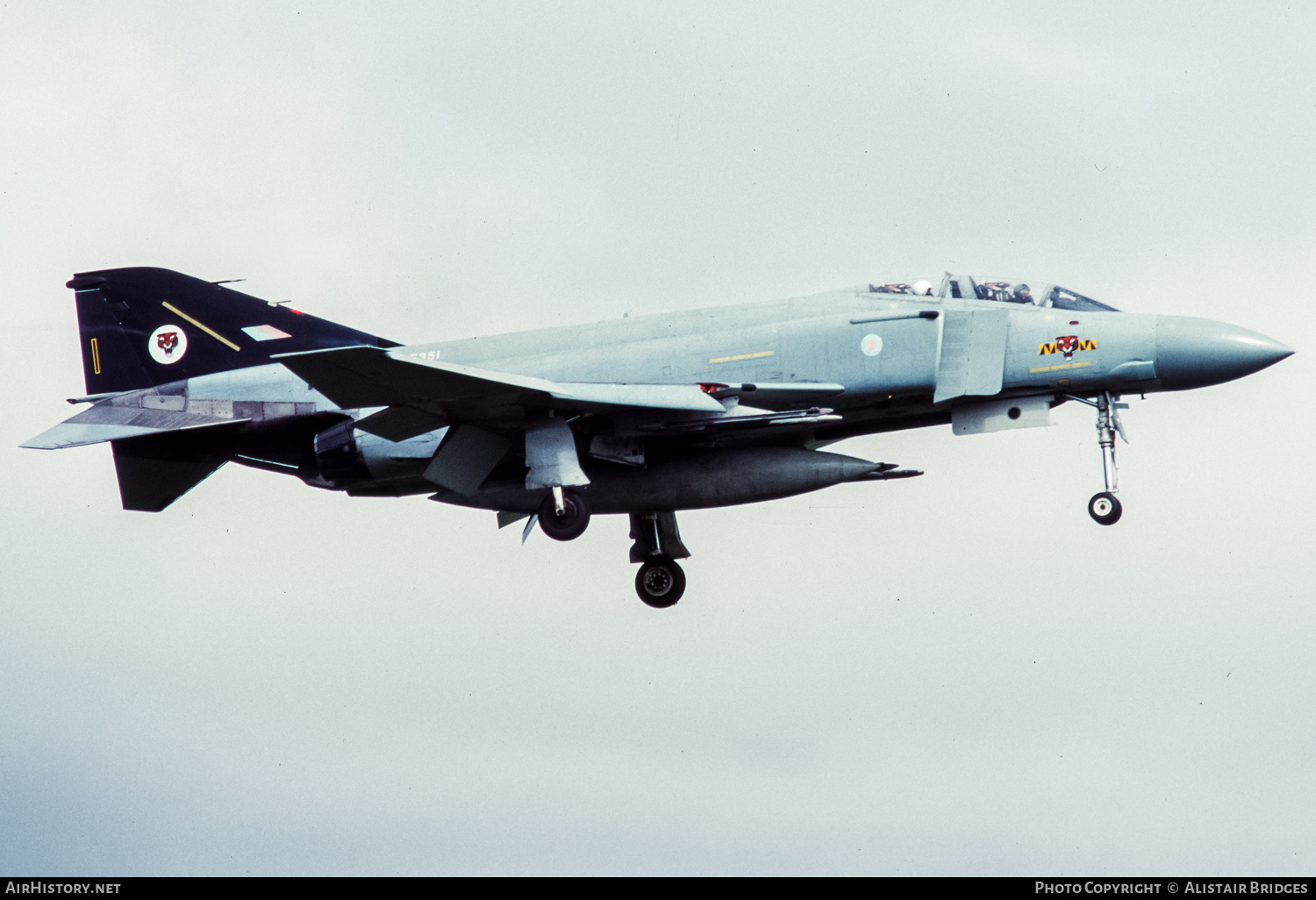Aircraft Photo of ZE351 | McDonnell Douglas F-4J(UK) Phantom | UK - Air Force | AirHistory.net #461208
