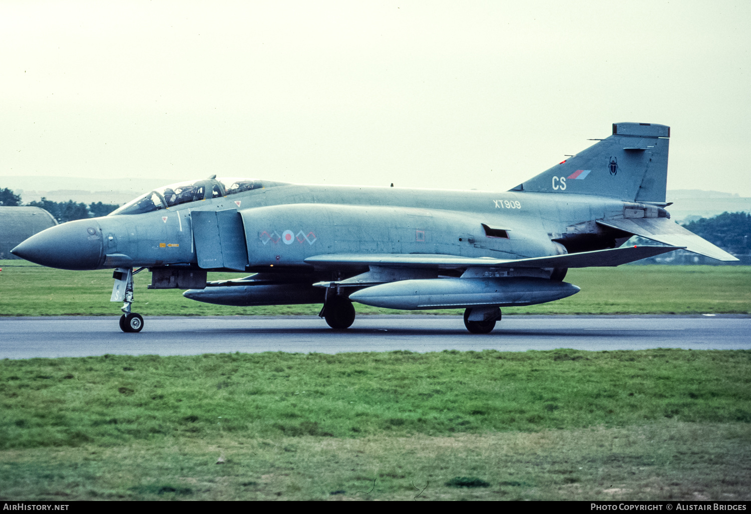 Aircraft Photo of XT909 | McDonnell Douglas F-4M Phantom FGR2 | UK - Air Force | AirHistory.net #461211