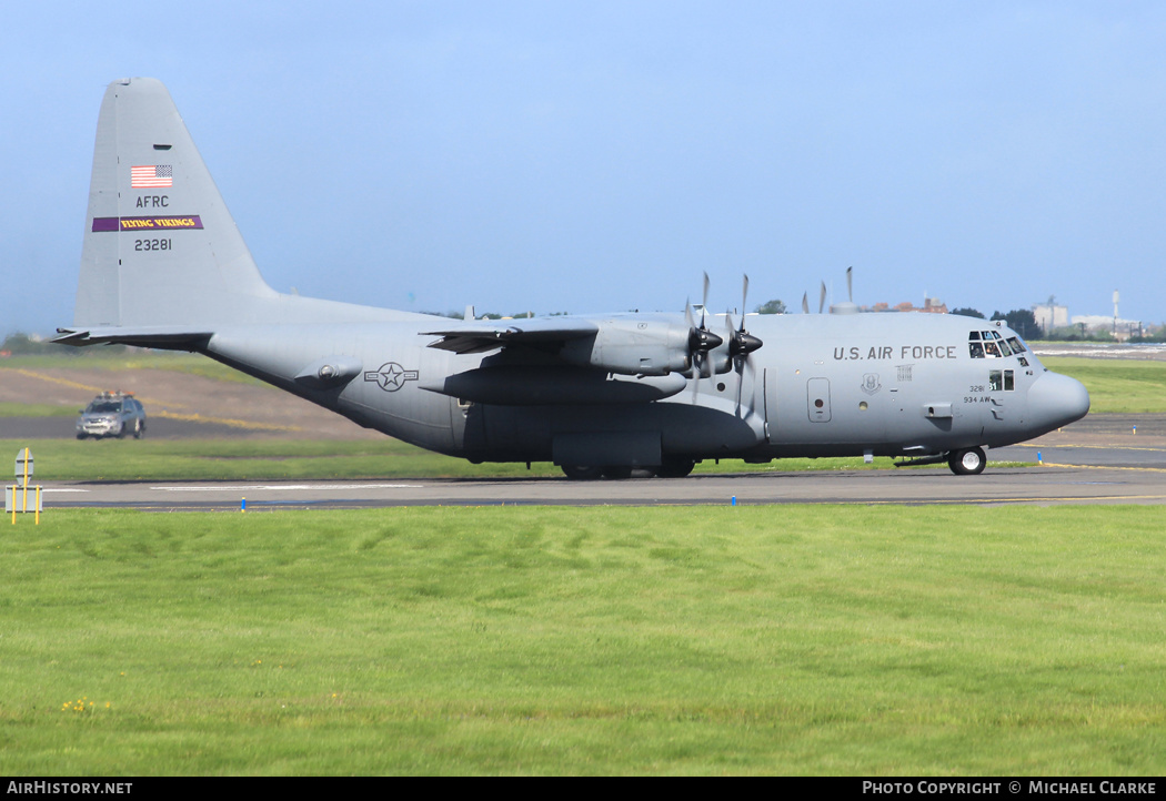 Aircraft Photo of 92-3281 / 23281 | Lockheed C-130H Hercules | USA - Air Force | AirHistory.net #461221