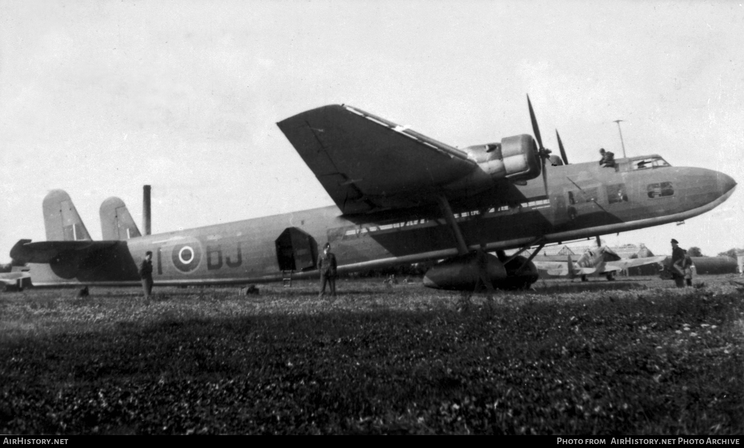 Aircraft Photo of K6980 | Handley Page HP-54 Harrow Mk2 | UK - Air Force | AirHistory.net #461299