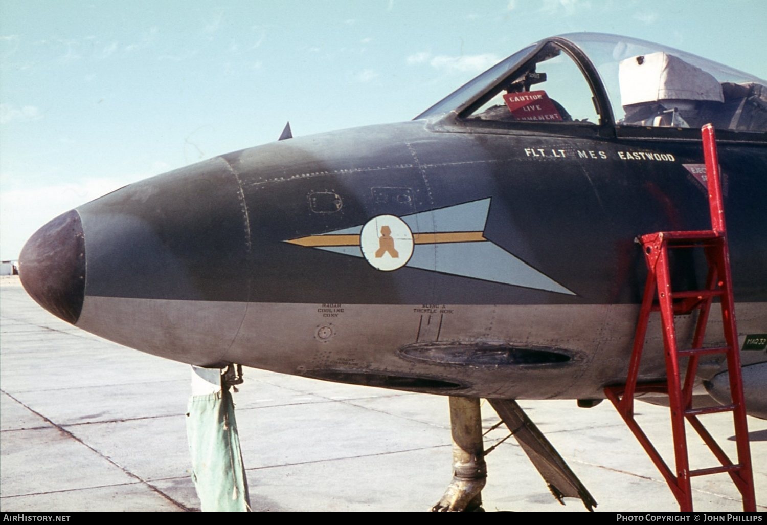 Aircraft Photo of XJ687 | Hawker Hunter FGA9 | UK - Air Force | AirHistory.net #461352