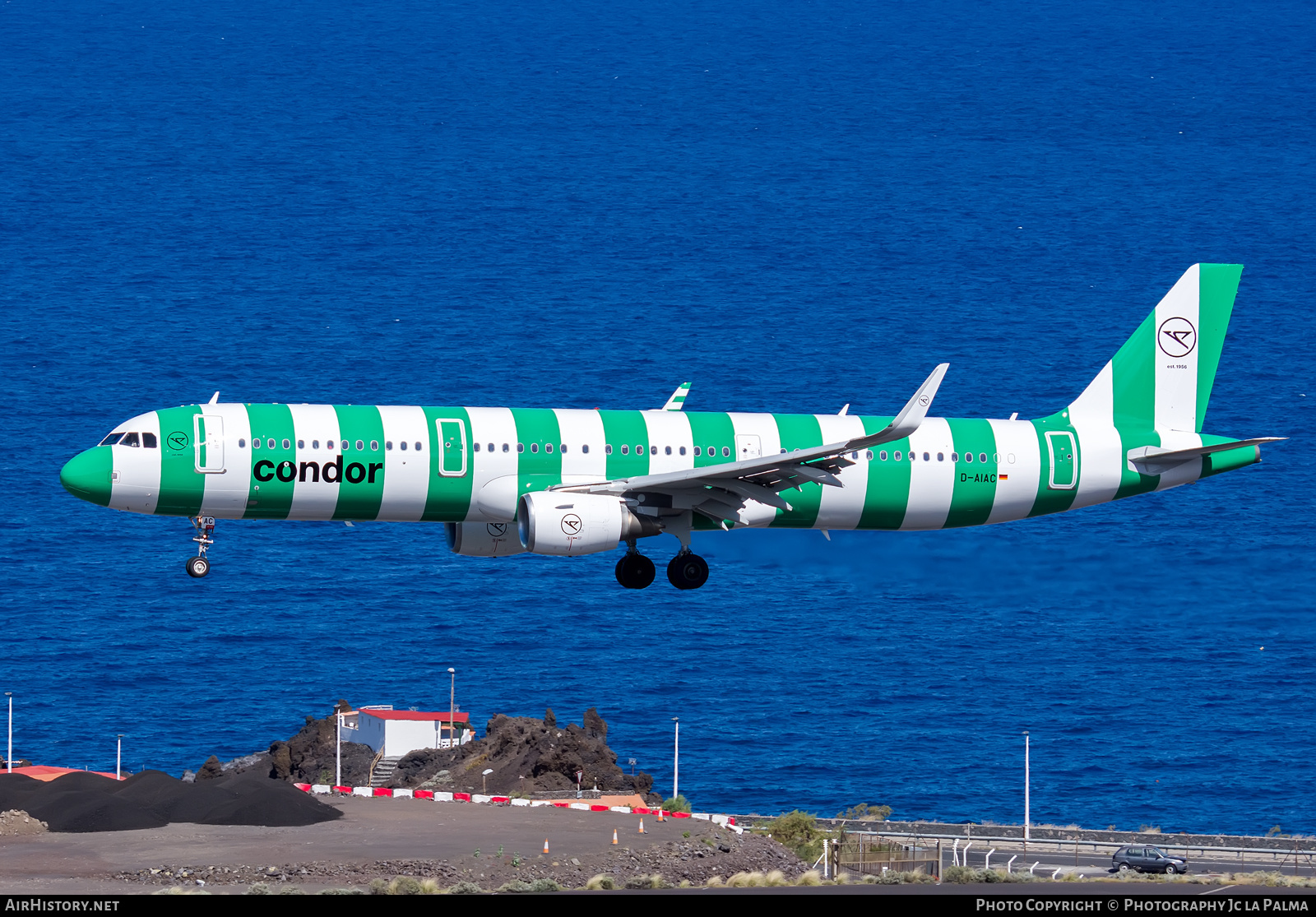 Aircraft Photo of D-AIAC | Airbus A321-211 | Condor Flugdienst | AirHistory.net #461362