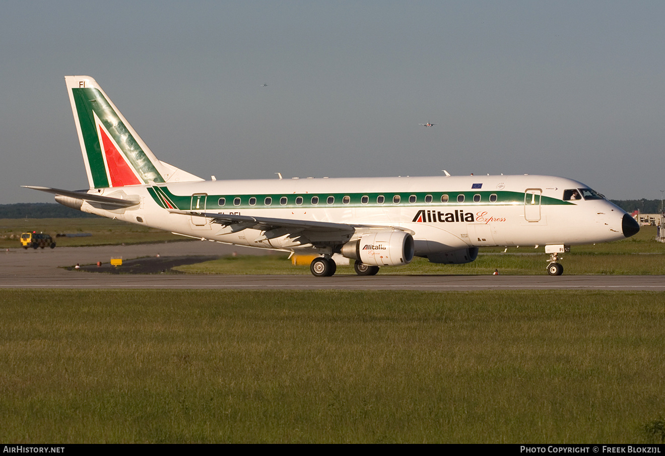 Aircraft Photo of EI-DFI | Embraer 170LR (ERJ-170-100LR) | Alitalia Express | AirHistory.net #461445