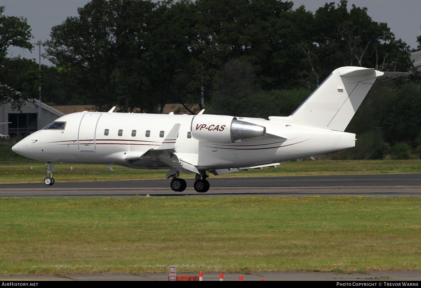 Aircraft Photo of VP-CAS | Bombardier Challenger 604 (CL-600-2B16) | AirHistory.net #461453