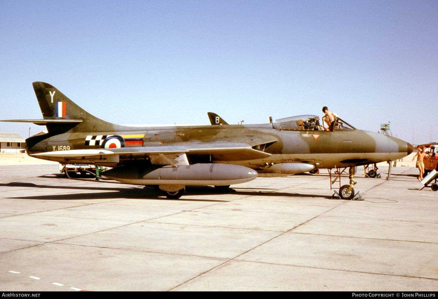Aircraft Photo of XJ689 | Hawker Hunter FGA9 | UK - Air Force | AirHistory.net #461486
