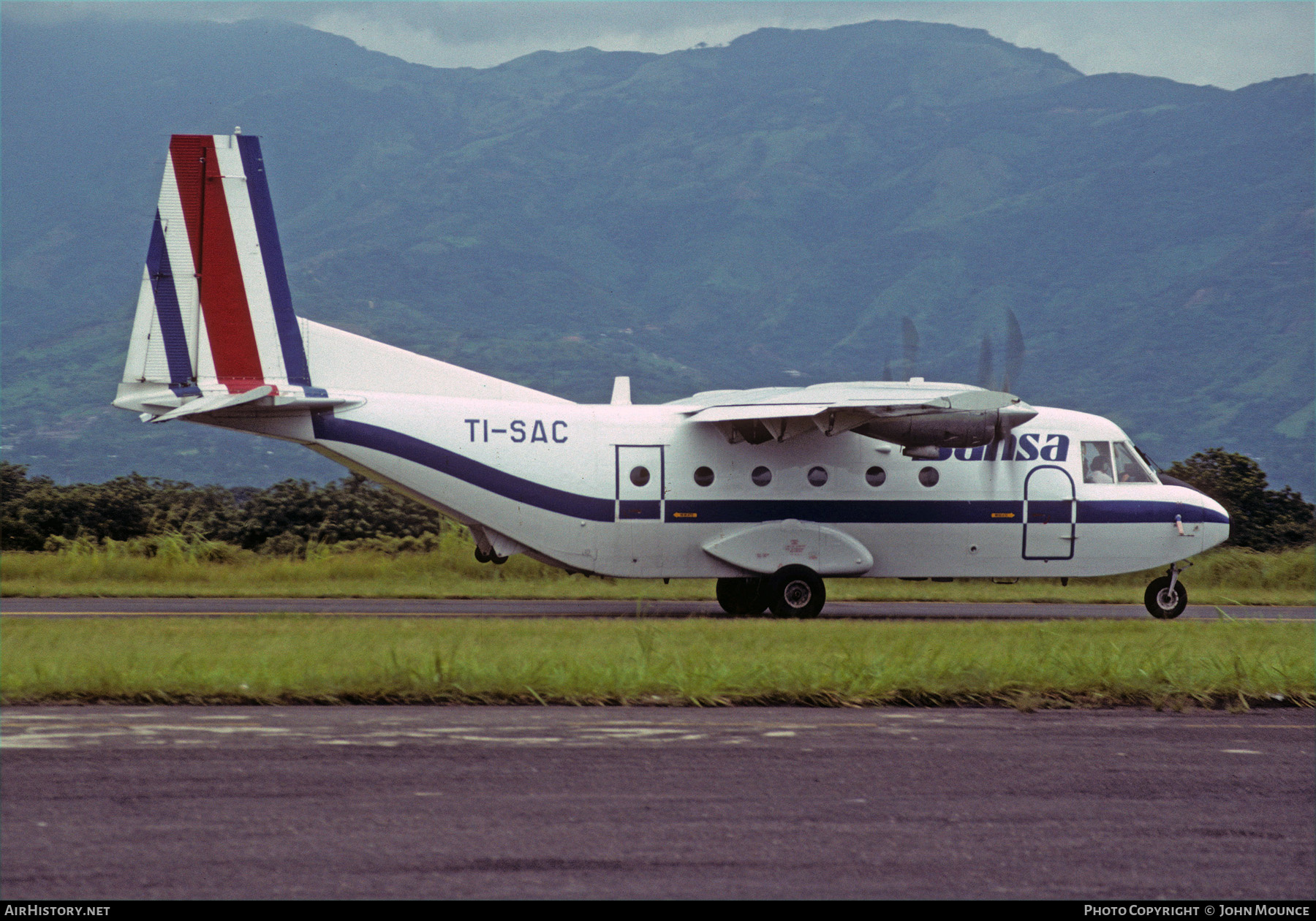 Aircraft Photo of TI-SAC | CASA C-212-200 Aviocar | SANSA - Servicios Aéreos Nacionales | AirHistory.net #461527