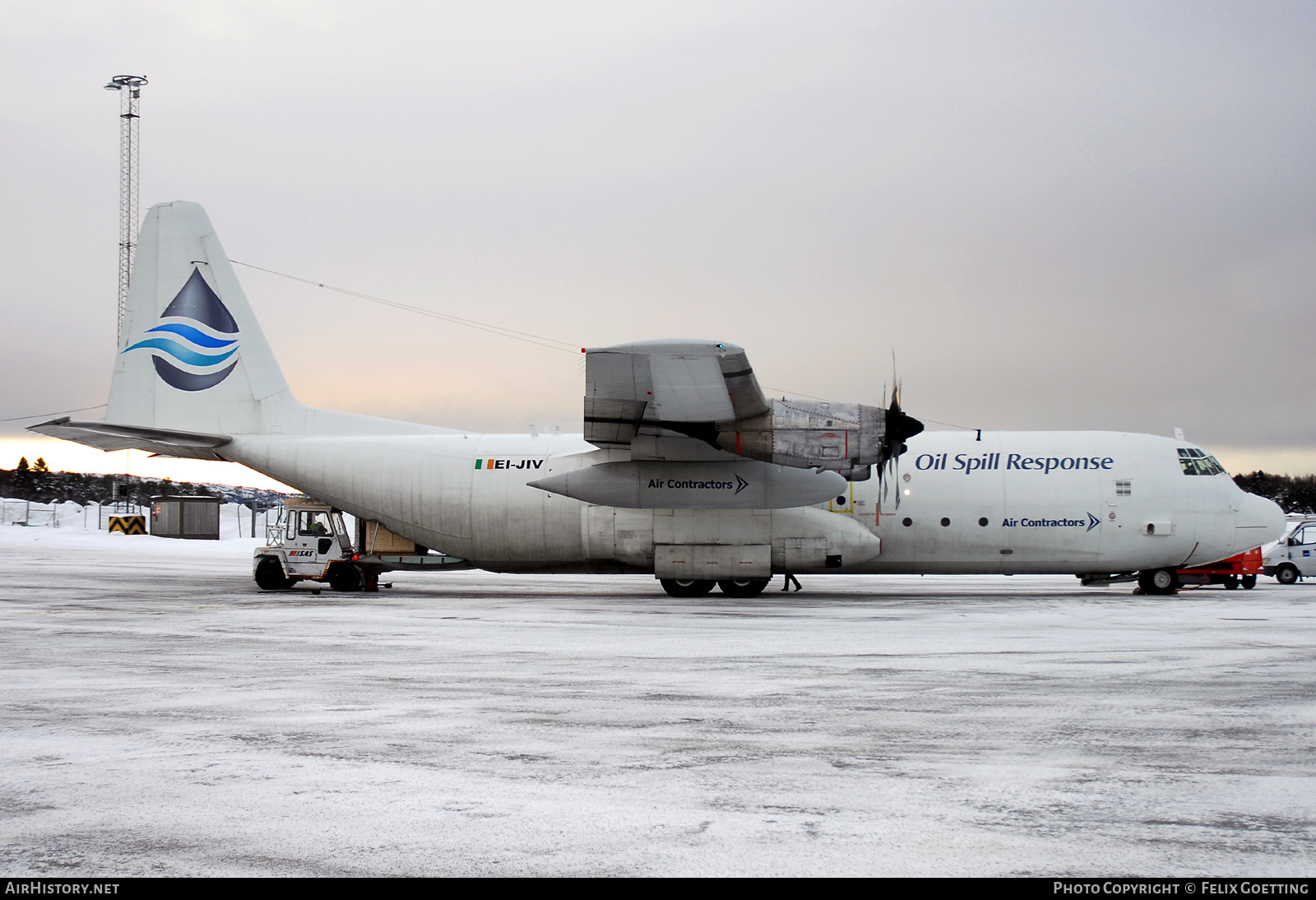 Aircraft Photo of EI-JIV | Lockheed L-100-30 Hercules (382G) | OSRL - Oil Spill Response Ltd. | AirHistory.net #461572