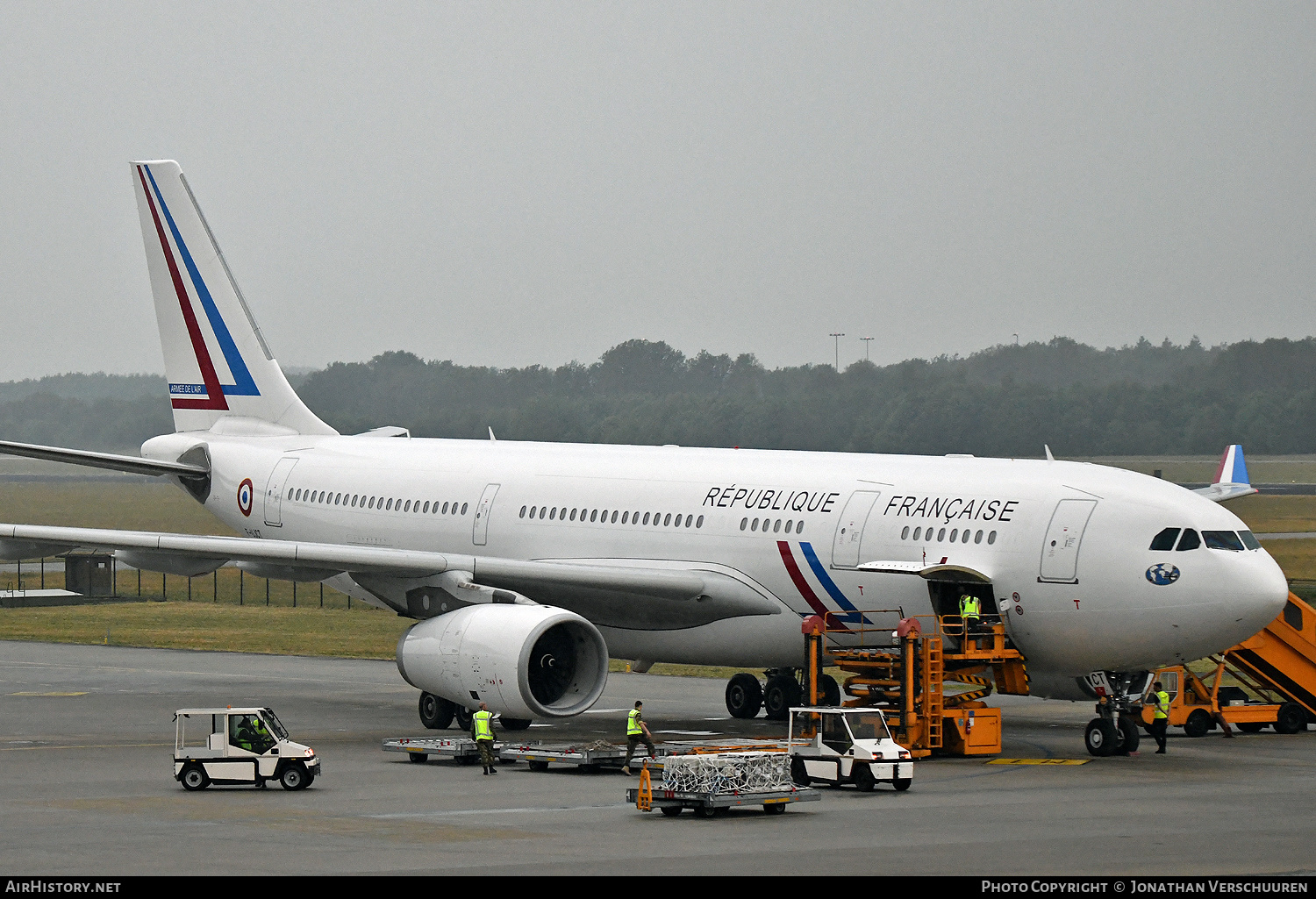 Aircraft Photo of 1657 | Airbus A330-243 | France - Air Force | AirHistory.net #461648