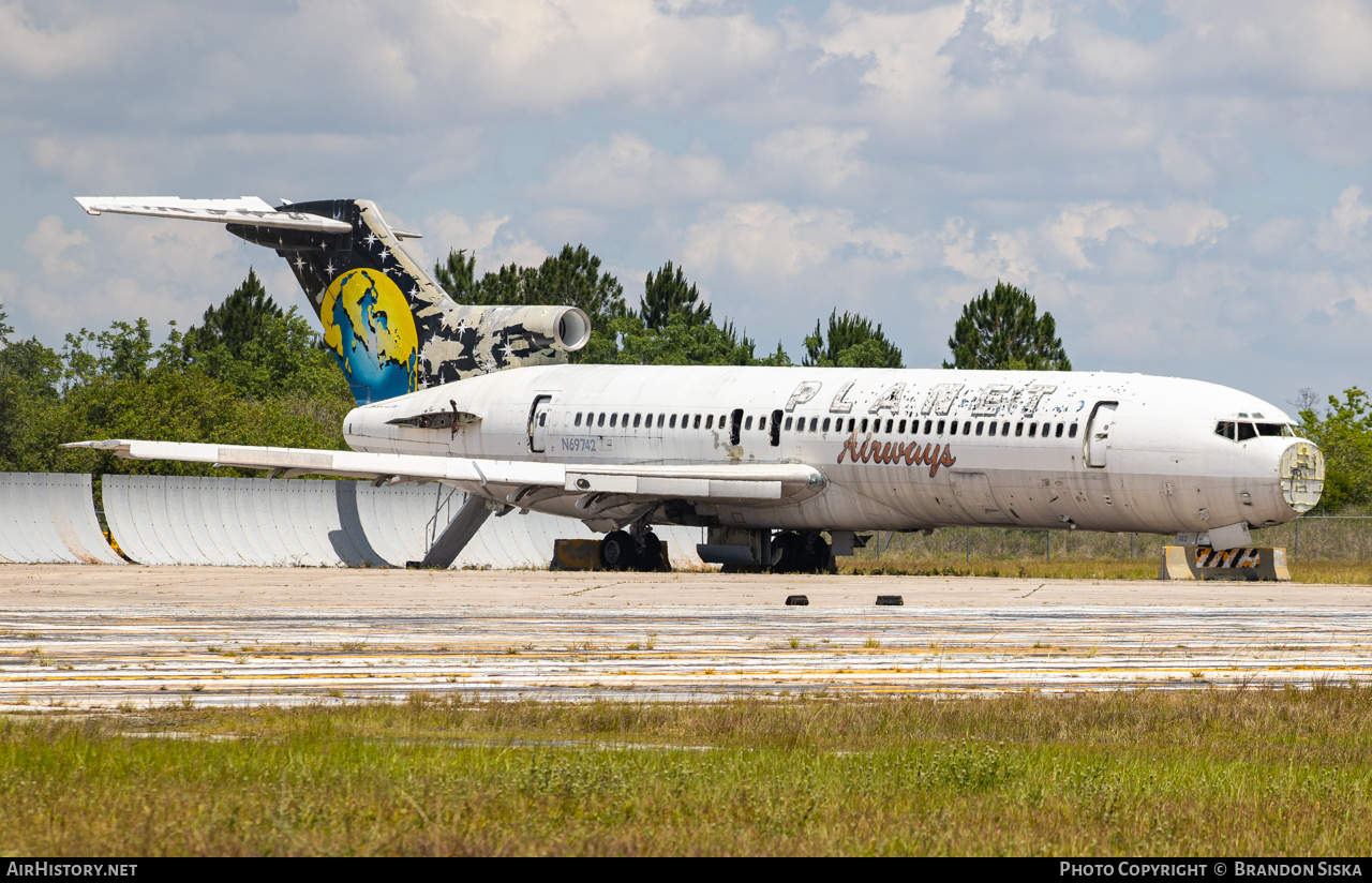 Aircraft Photo of N69742 | Boeing 727-224/Adv | Planet Airways | AirHistory.net #461663