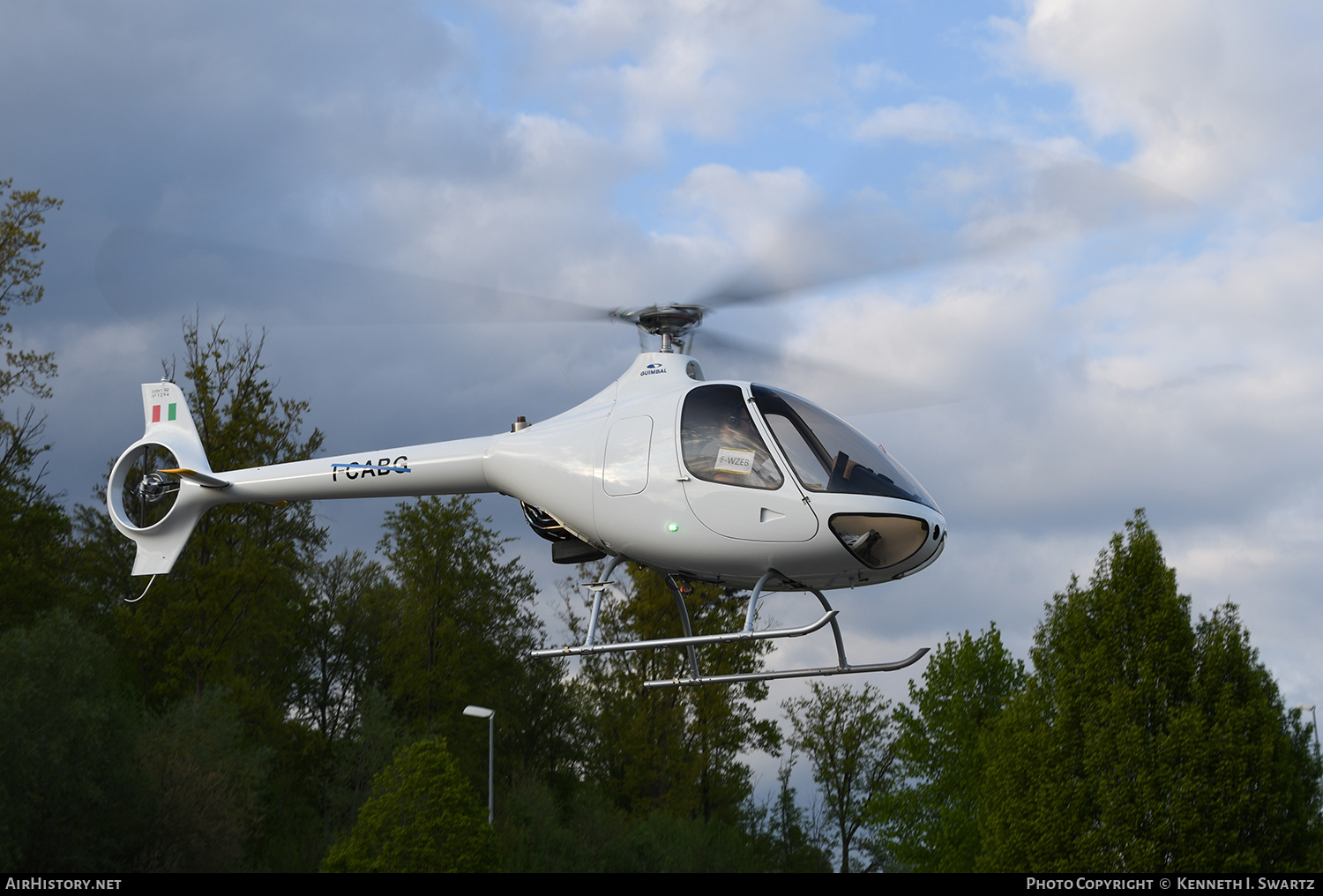 Aircraft Photo of F-WZEB / I-CABG | Guimbal Cabri G2 | AirHistory.net #461683