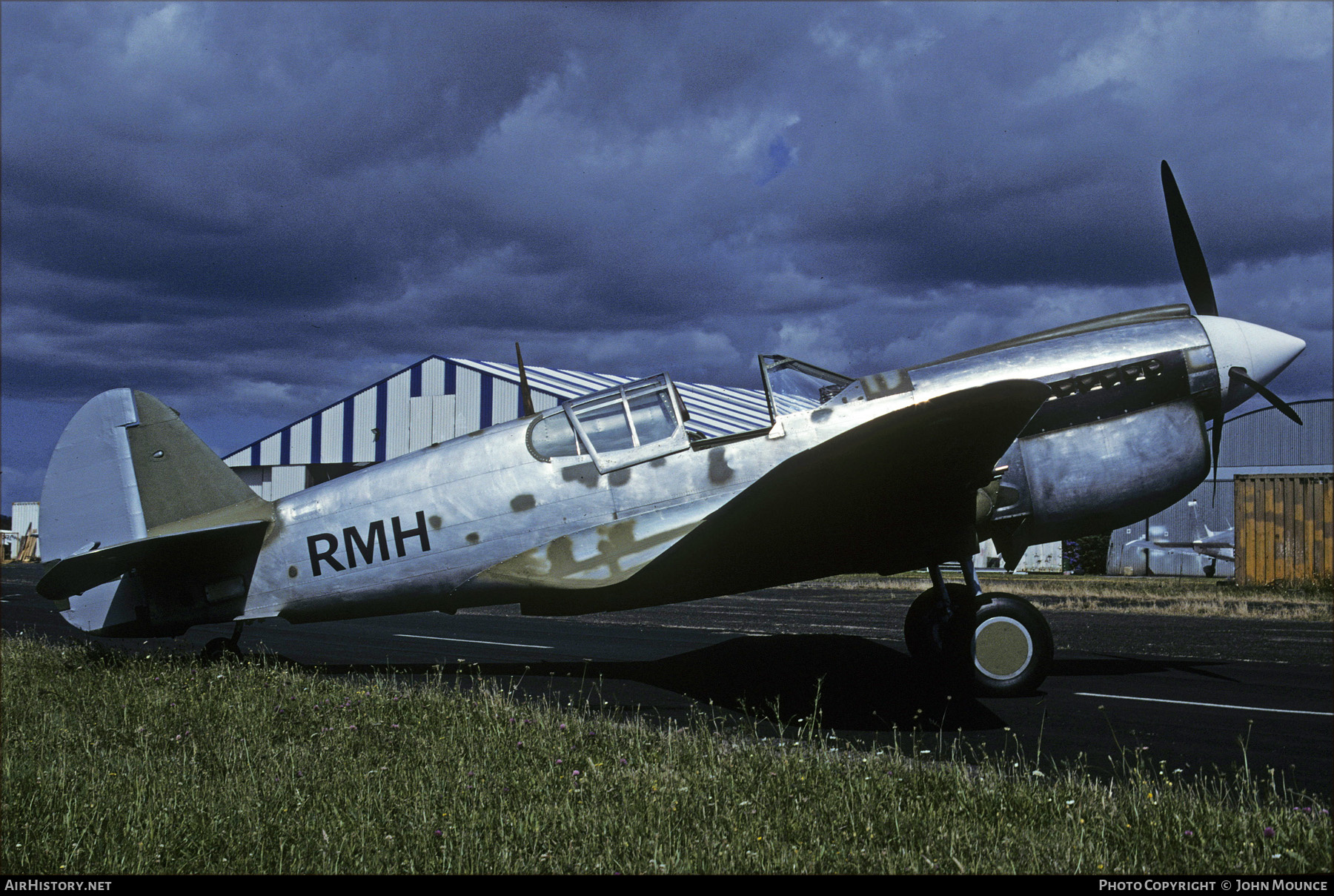 Aircraft Photo of ZK-RMH / NZ3009 | Curtiss P-40E Warhawk | New Zealand Warbirds | AirHistory.net #461744