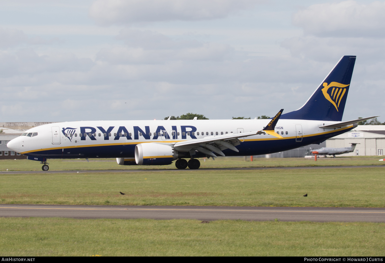 Aircraft Photo of EI-HGN | Boeing 737-8200 Max 200 | Ryanair | AirHistory.net #461865