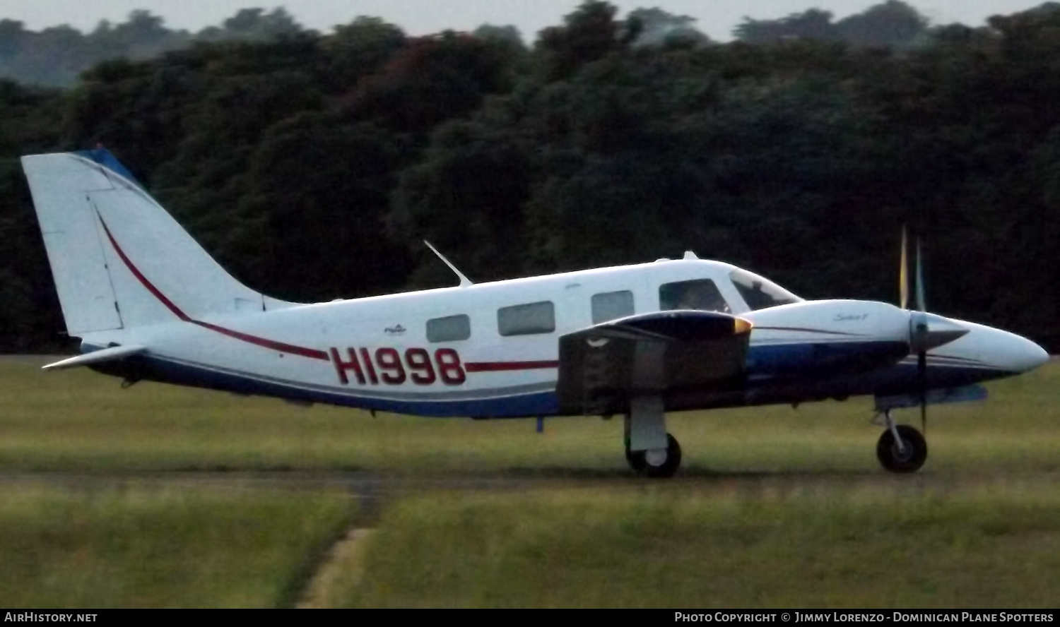 Aircraft Photo of HI998 | Piper PA-34-220T Seneca V | AirHistory.net #461956