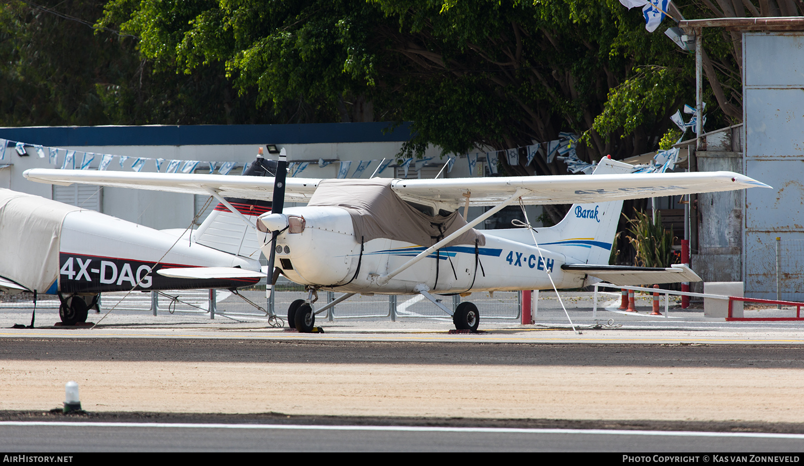 Aircraft Photo of 4X-CEH | Cessna 172M Skyhawk | AirHistory.net #462016