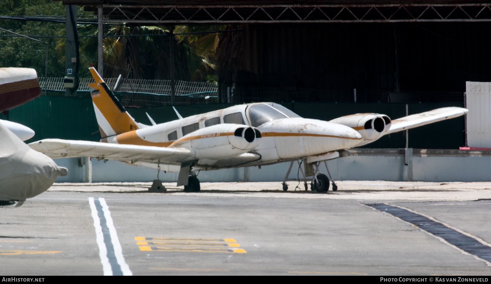 Aircraft Photo of 4X-CIF | Piper PA-34-200T Seneca II | AirHistory.net #462031