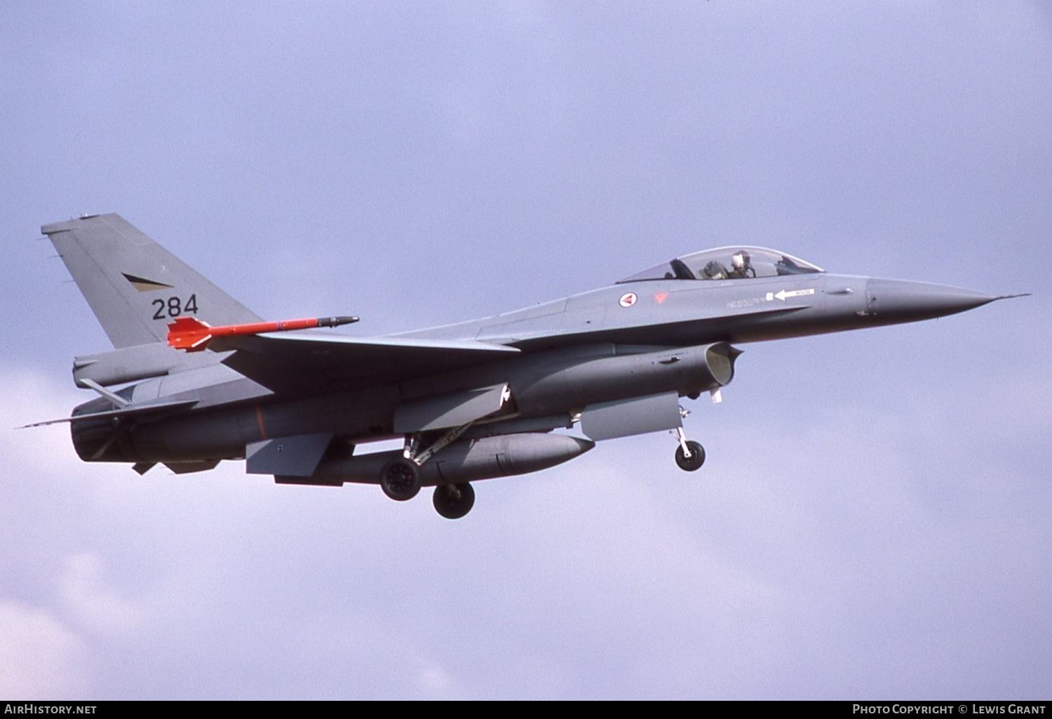 Aircraft Photo of 284 | General Dynamics F-16A Fighting Falcon | Norway - Air Force | AirHistory.net #462049