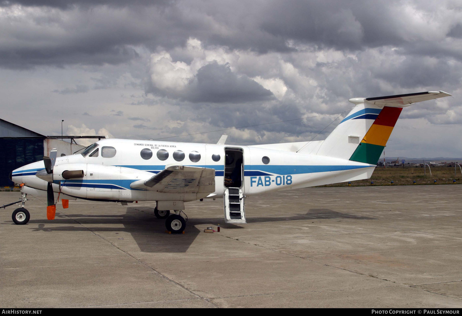 Aircraft Photo of FAB-018 | Beech 200C Super King Air | Bolivia - Air Force | AirHistory.net #462162