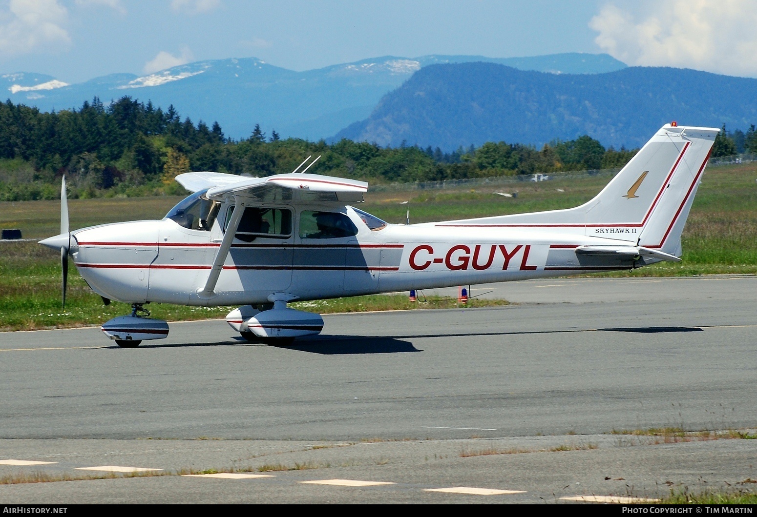 Aircraft Photo of C-GUYL | Cessna 172M Skyhawk II | AirHistory.net #462292