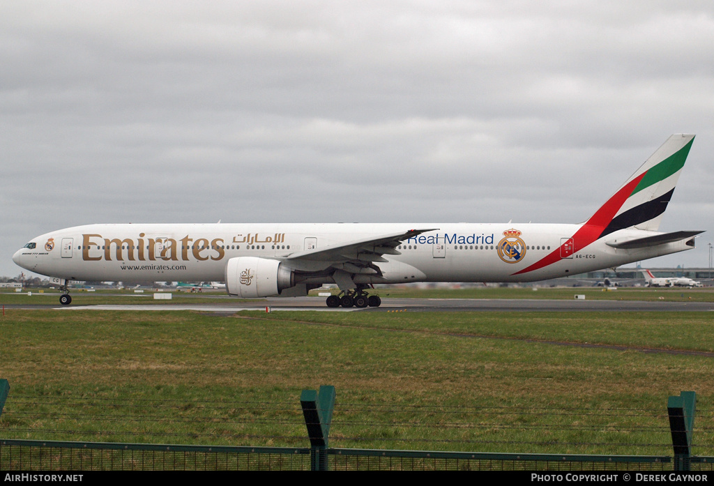 Aircraft Photo of A6-ECG | Boeing 777-31H/ER | Emirates | AirHistory.net #462300