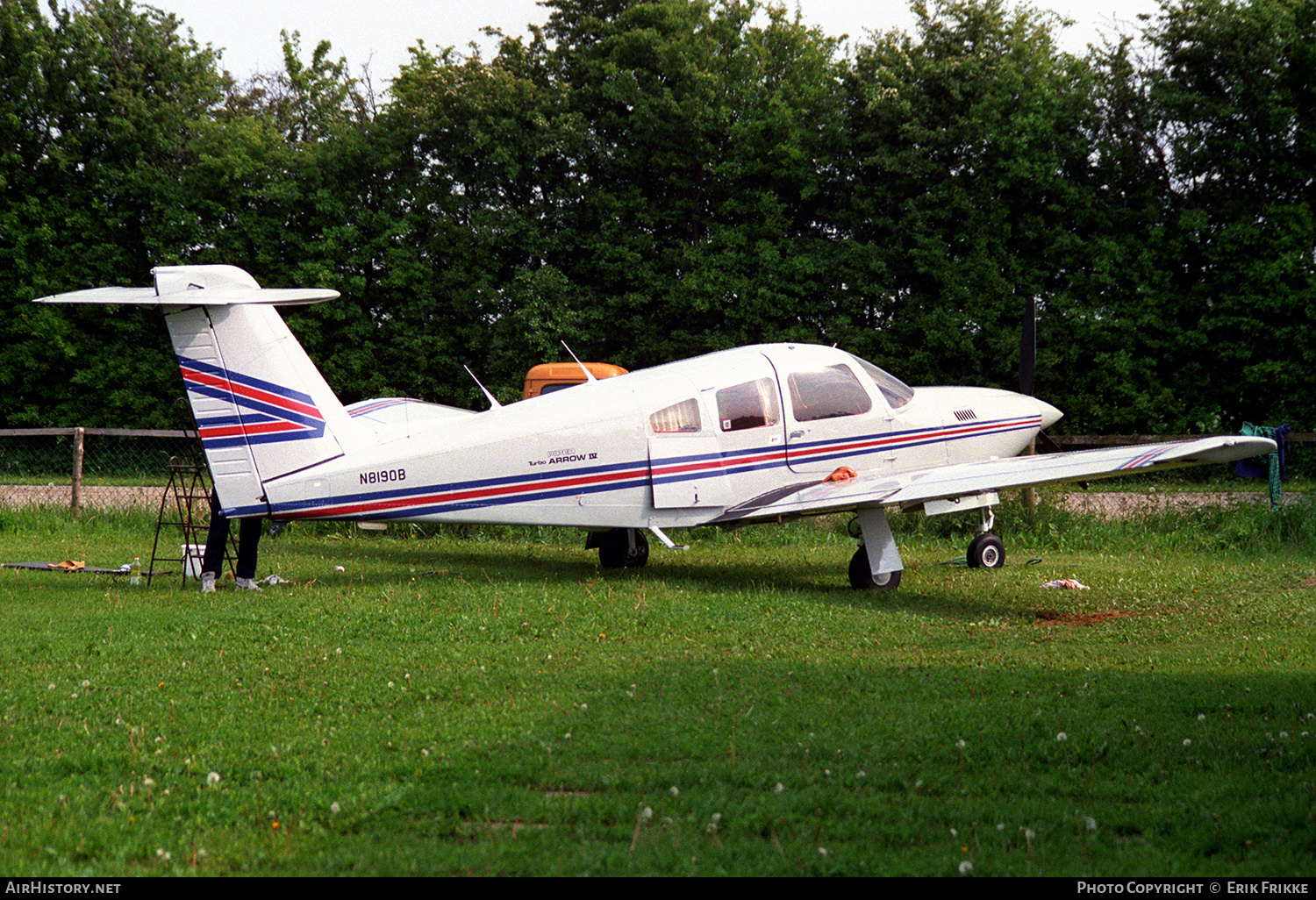 Aircraft Photo of N8190B | Piper PA-28RT-201T Turbo Arrow IV | AirHistory.net #462301