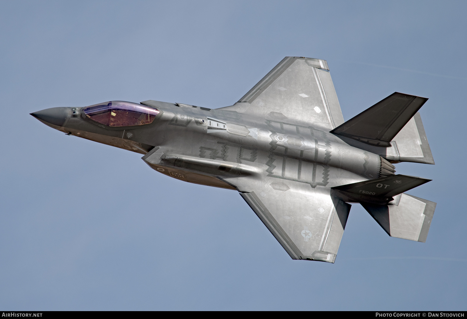 Aircraft Photo of 11-5020 | Lockheed Martin F-35A Lightning II | USA - Air Force | AirHistory.net #462318
