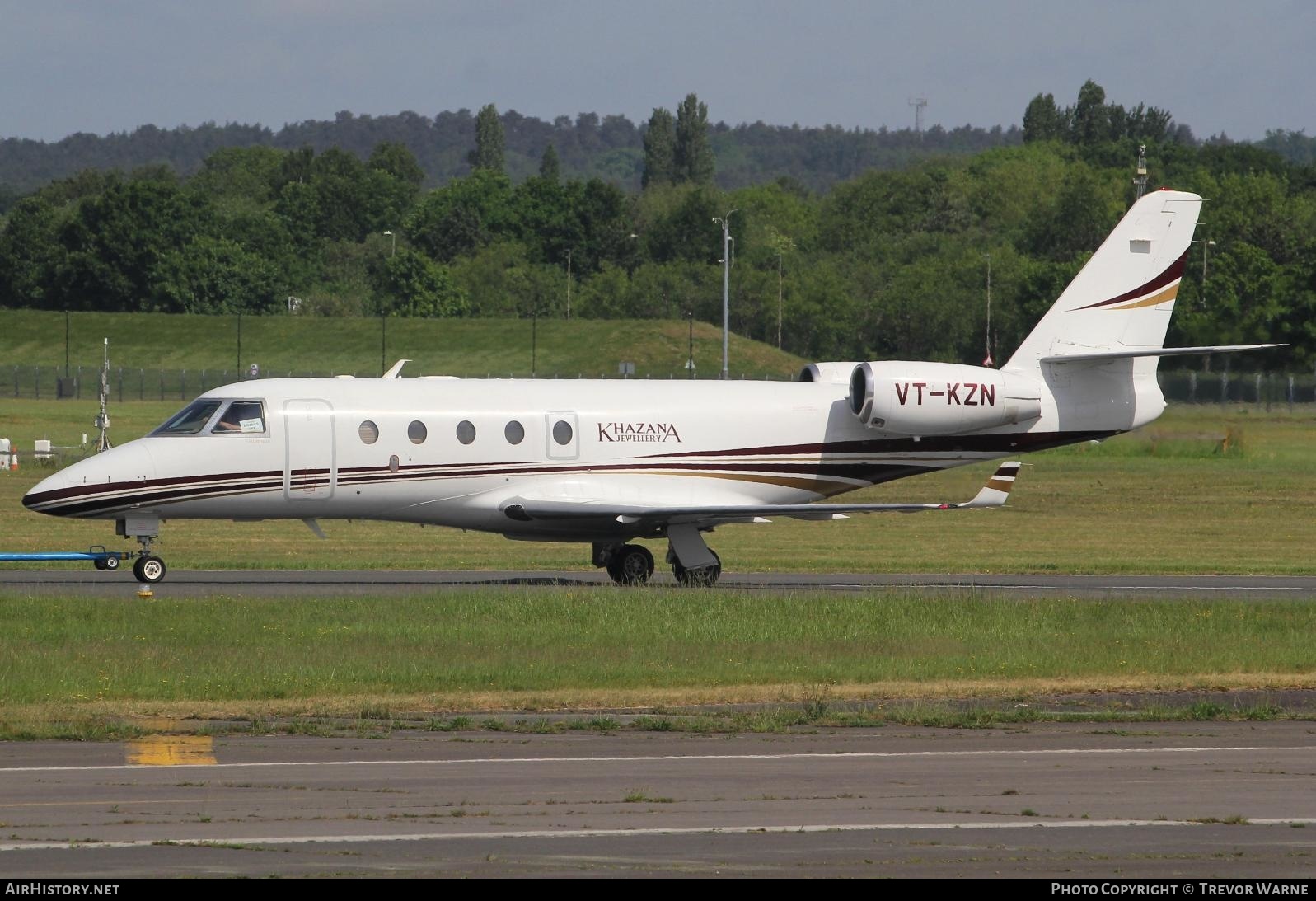 Aircraft Photo of VT-KZN | Gulfstream Aerospace G150 | Khazana Jewellery | AirHistory.net #462559