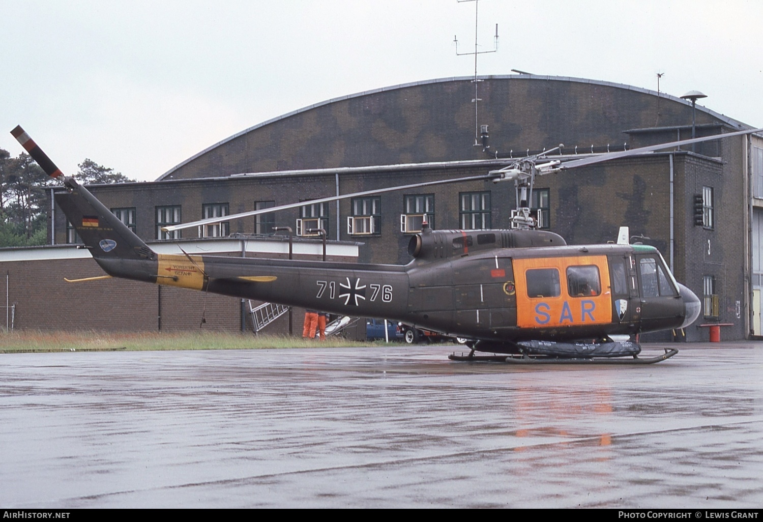 Aircraft Photo of 7176 | Bell UH-1D Iroquois | Germany - Air Force | AirHistory.net #462574