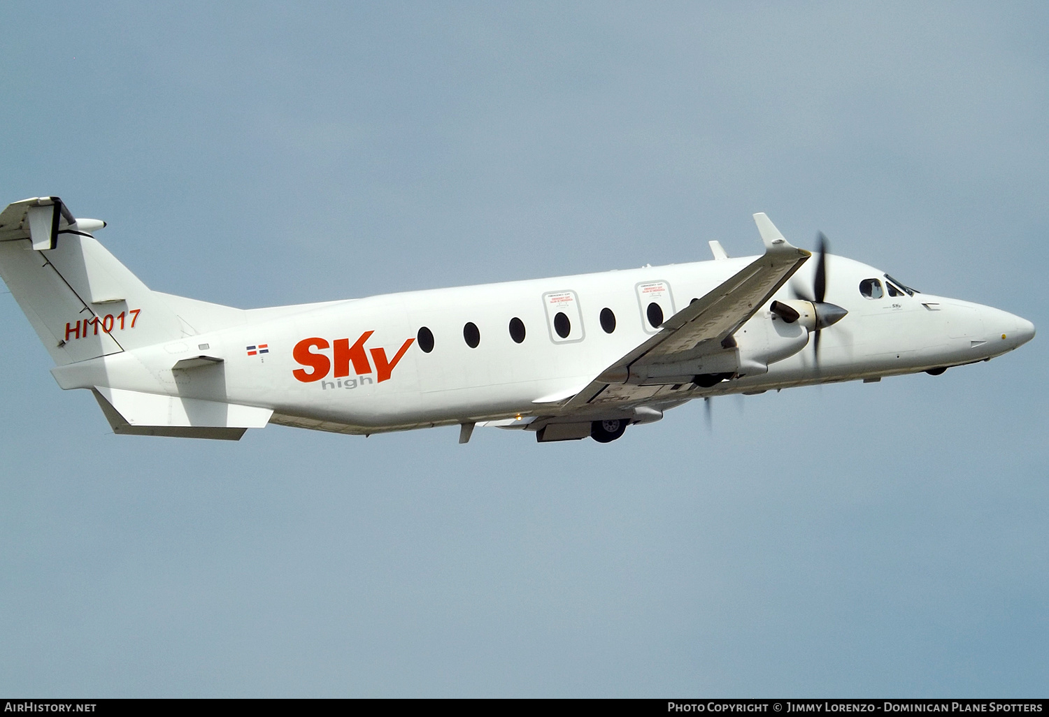 Aircraft Photo of HI1017 | Beech 1900D | Sky High Aviation | AirHistory.net #462576