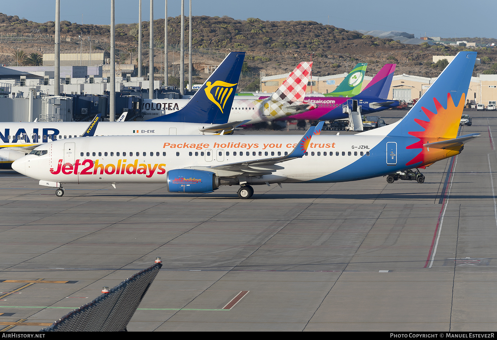 Aircraft Photo of G-JZHL | Boeing 737-800 | Jet2 Holidays | AirHistory.net #462580