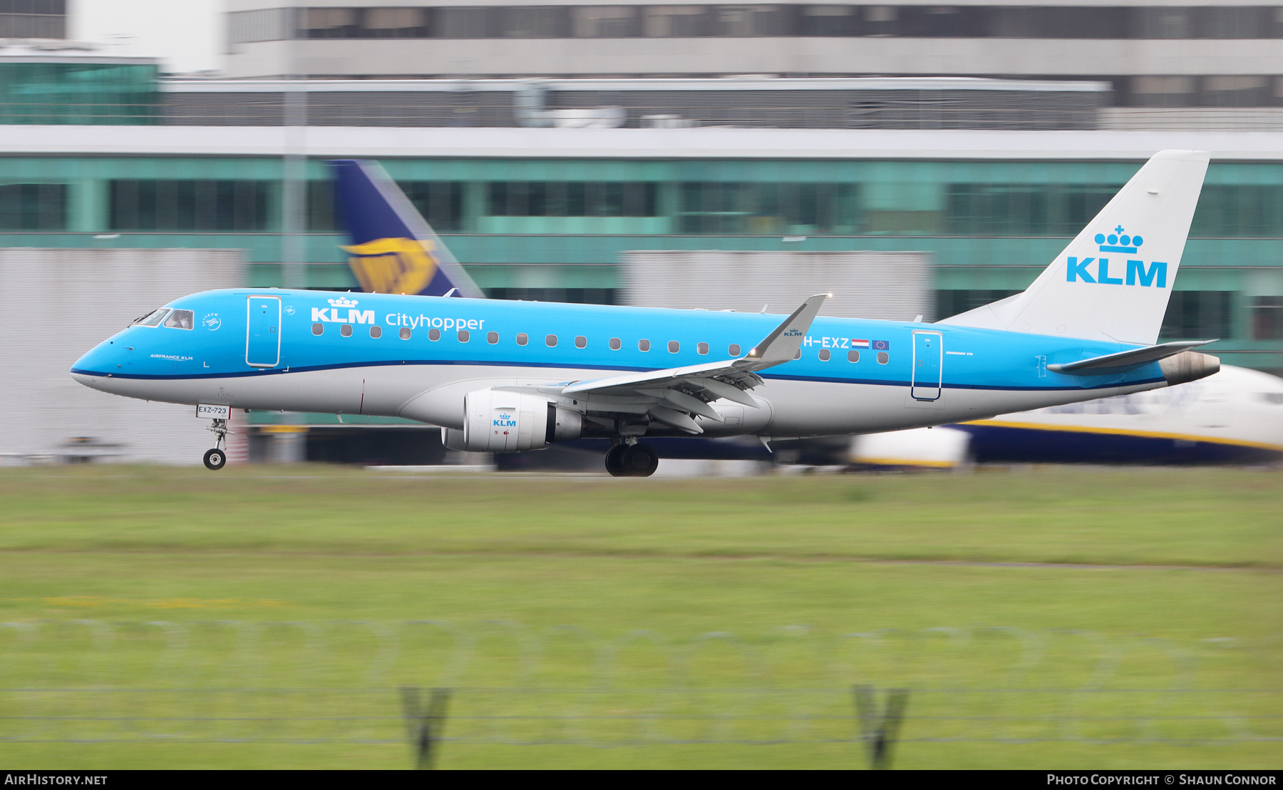 Aircraft Photo of PH-EXZ | Embraer 175STD (ERJ-170-200STD) | KLM Cityhopper | AirHistory.net #462715