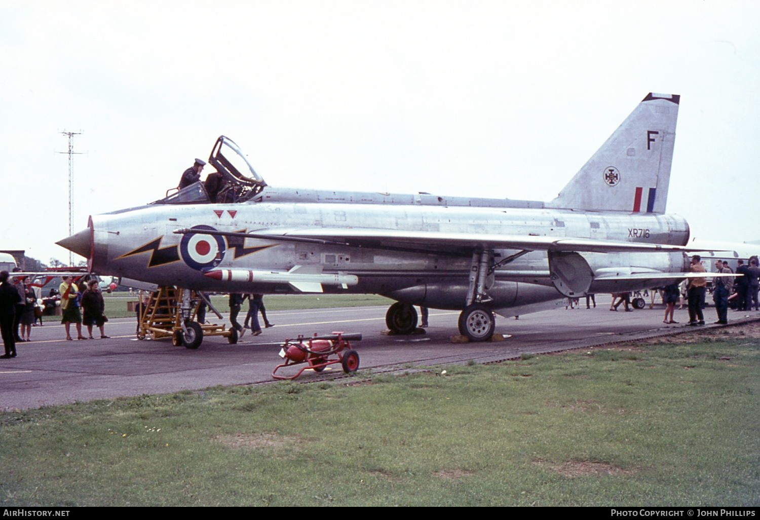 Aircraft Photo of XR716 | English Electric Lightning F3 | UK - Air Force | AirHistory.net #462778