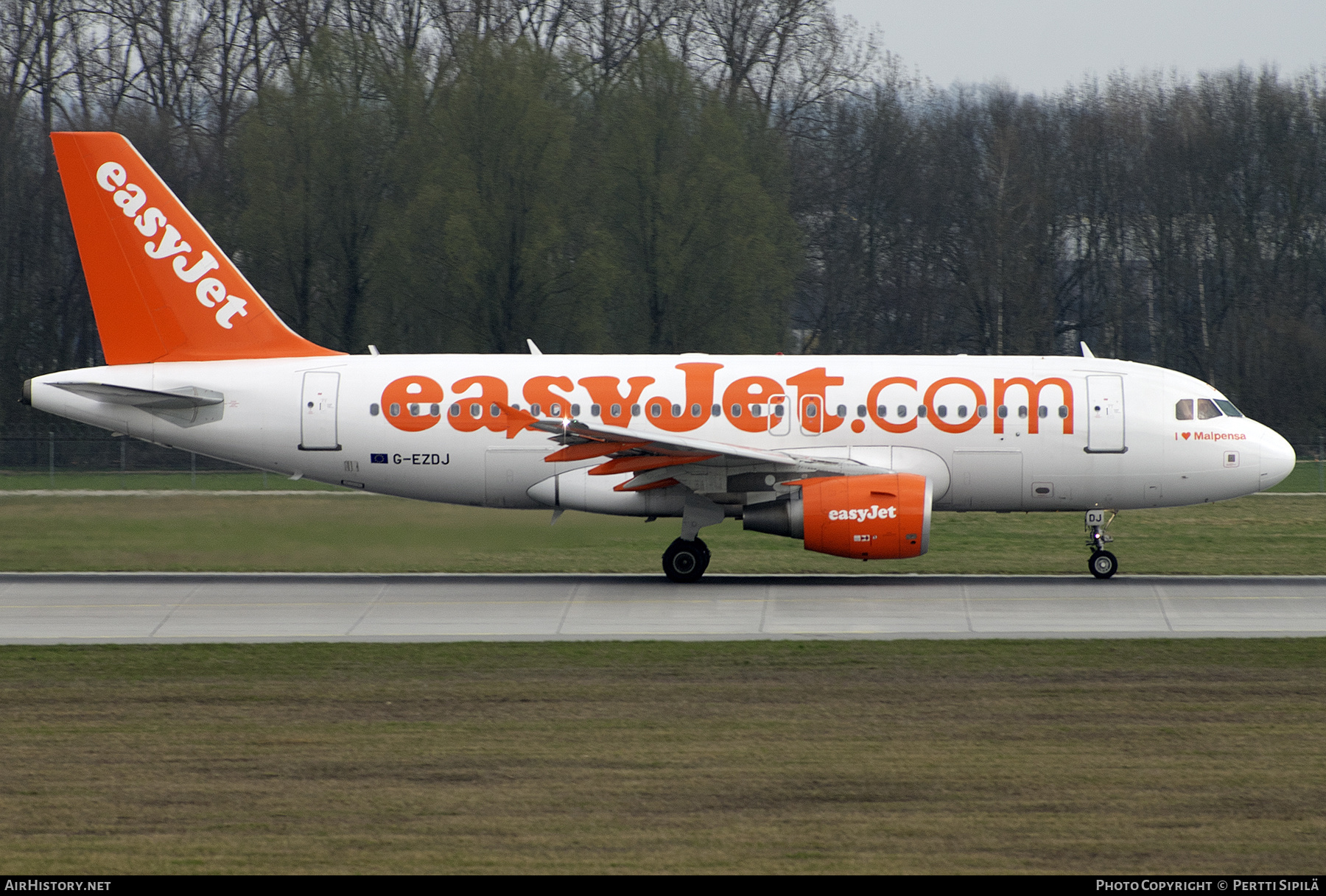 Aircraft Photo of G-EZDJ | Airbus A319-111 | EasyJet | AirHistory.net #462807