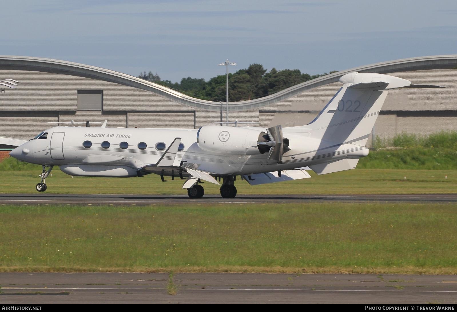 Aircraft Photo of 102002 | Gulfstream Aerospace S102B Korpen (G-IV) | Sweden - Air Force | AirHistory.net #462851