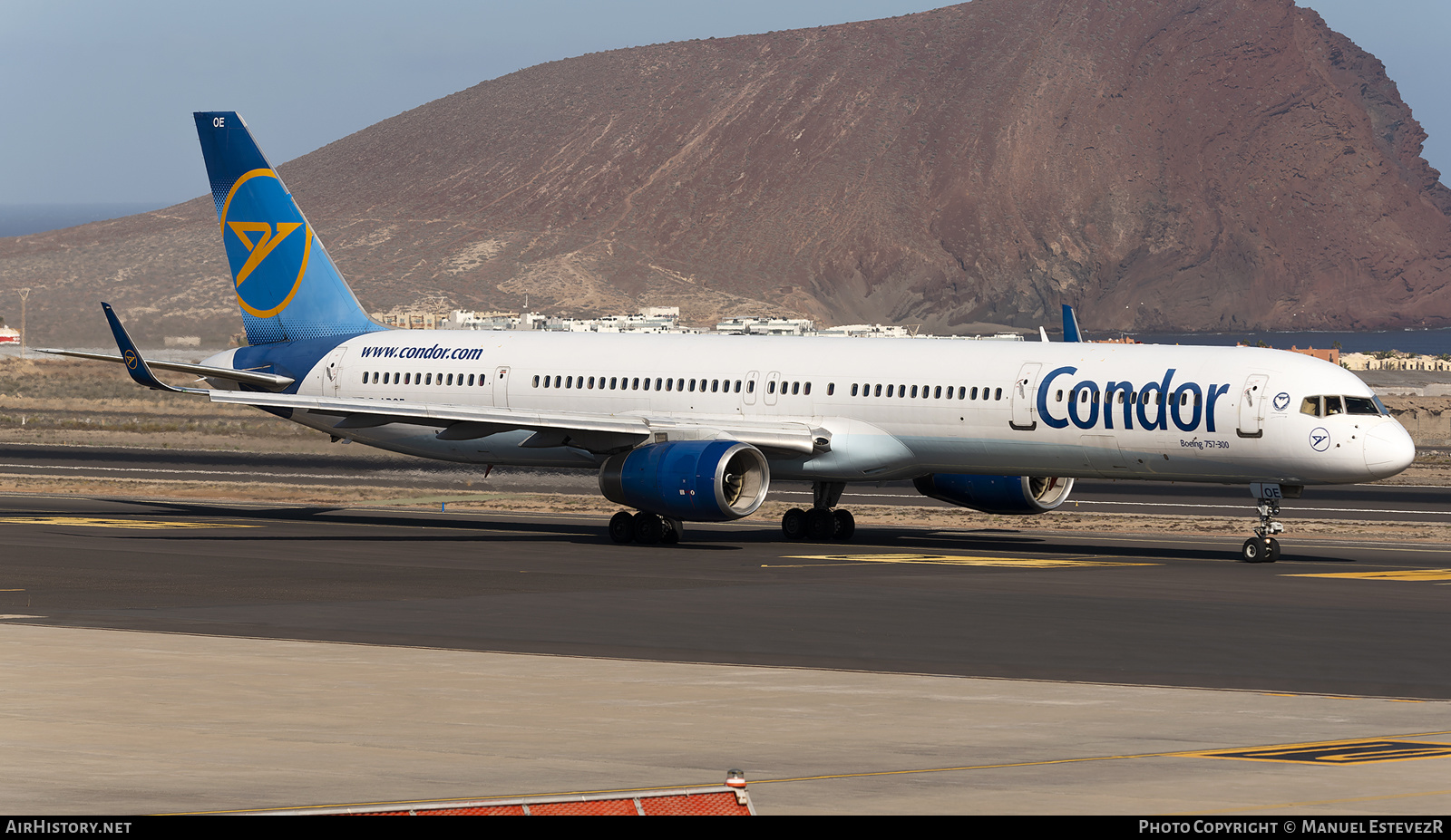 Aircraft Photo of D-ABOE | Boeing 757-330 | Condor Flugdienst | AirHistory.net #462912