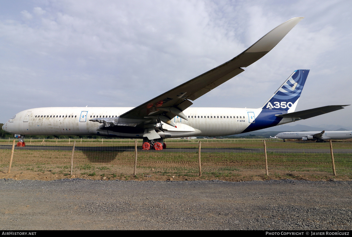 Aircraft Photo of F-WZNW | Airbus A350-941 | Airbus | AirHistory.net #463029